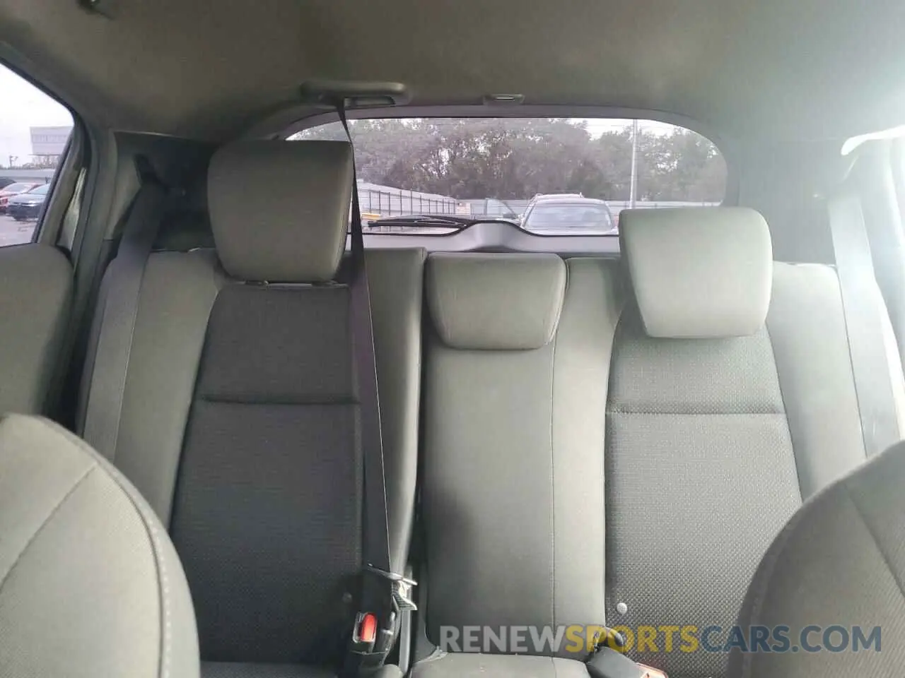 10 Photograph of a damaged car 3CZRU5H10NM744315 HONDA HR-V 2022