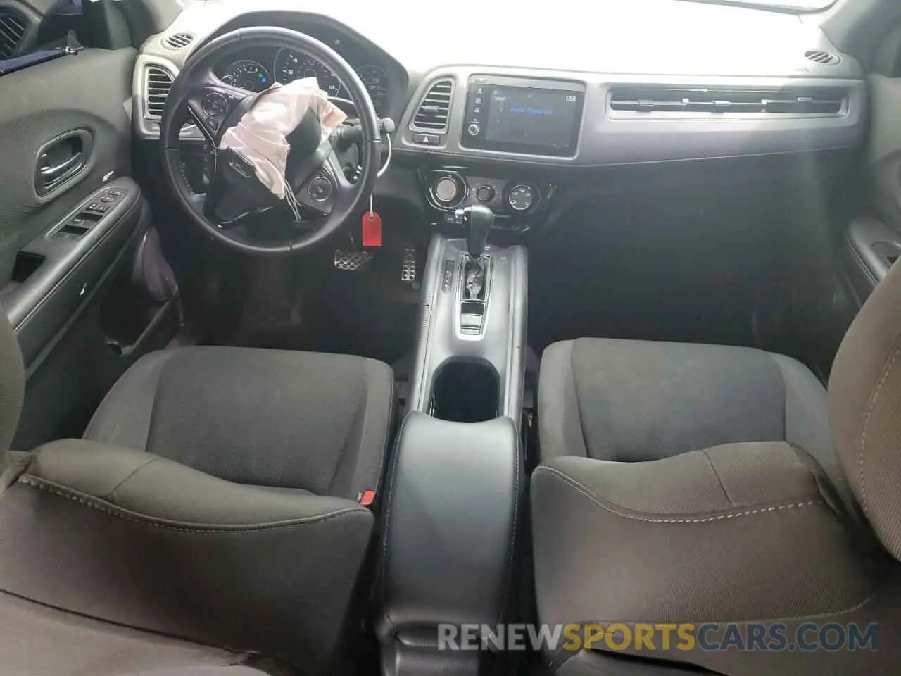 8 Photograph of a damaged car 3CZRU5H10NM744315 HONDA HR-V 2022