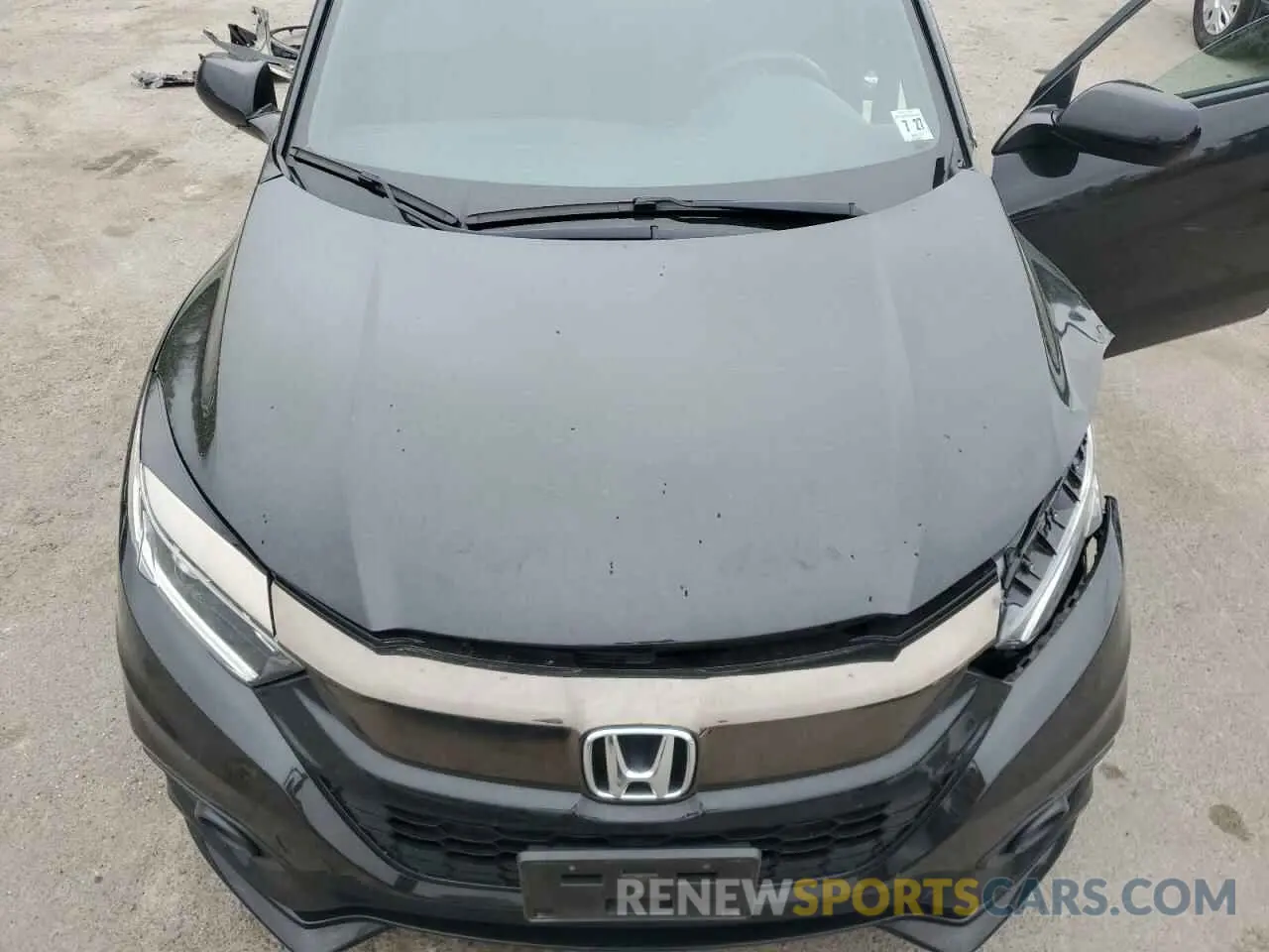11 Photograph of a damaged car 3CZRU5H11NM700081 HONDA HR-V 2022