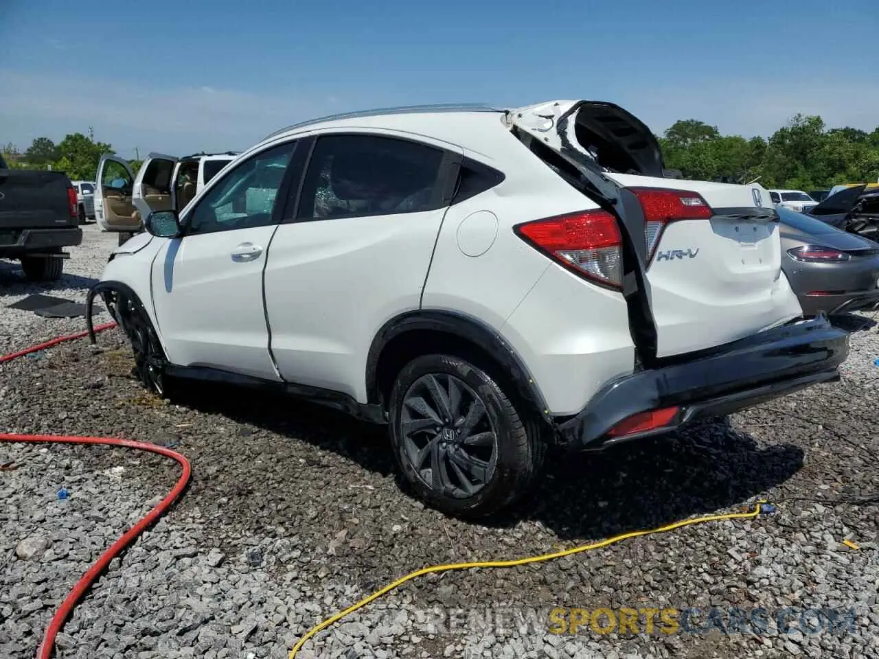 2 Photograph of a damaged car 3CZRU5H11NM701103 HONDA HR-V 2022