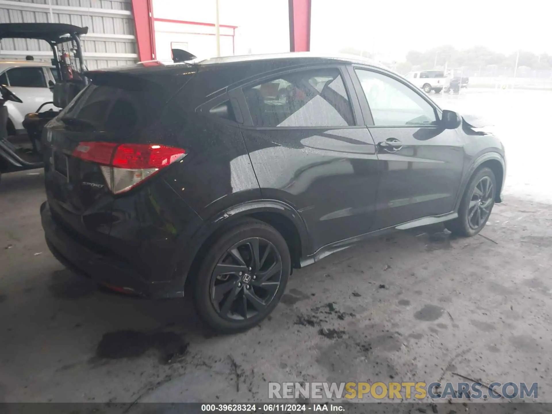 4 Photograph of a damaged car 3CZRU5H11NM710125 HONDA HR-V 2022