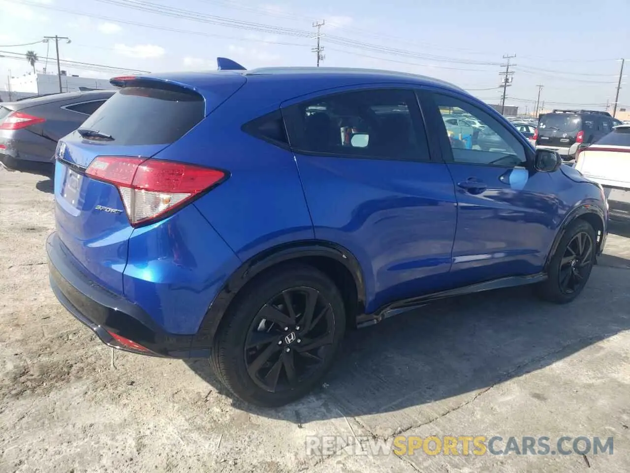 3 Photograph of a damaged car 3CZRU5H12NM724082 HONDA HR-V 2022