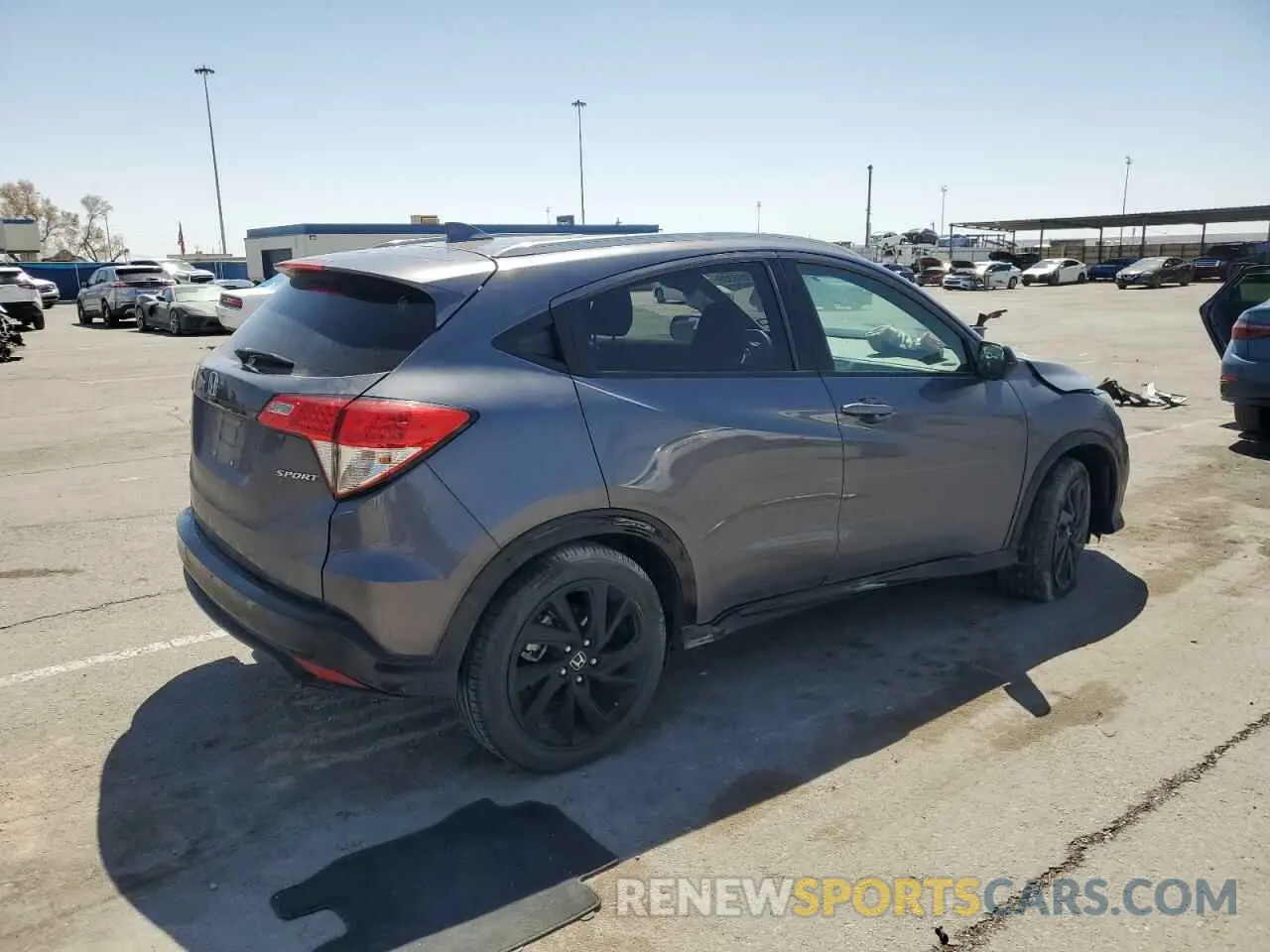3 Photograph of a damaged car 3CZRU5H12NM738869 HONDA HR-V 2022