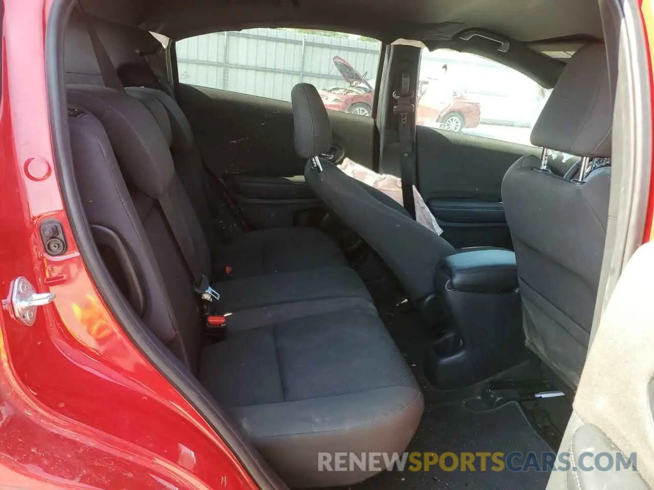12 Photograph of a damaged car 3CZRU5H14NM703220 HONDA HR-V 2022