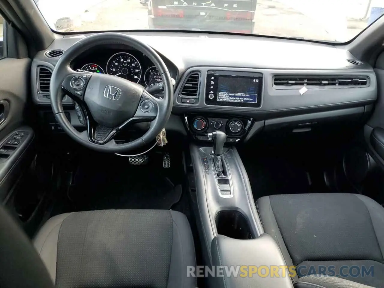 8 Photograph of a damaged car 3CZRU5H14NM733379 HONDA HR-V 2022