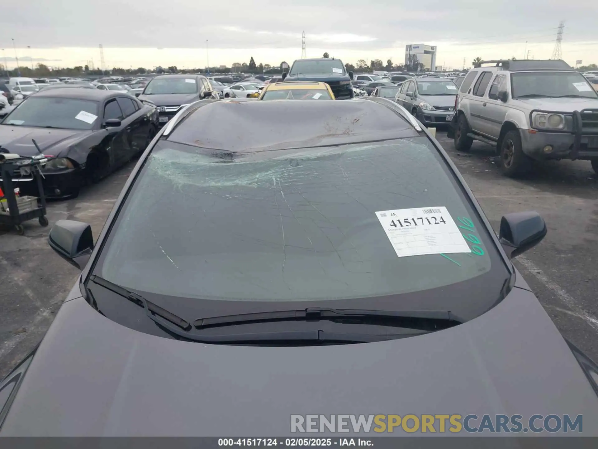 6 Photograph of a damaged car 3CZRU5H14NM741630 HONDA HR-V 2022