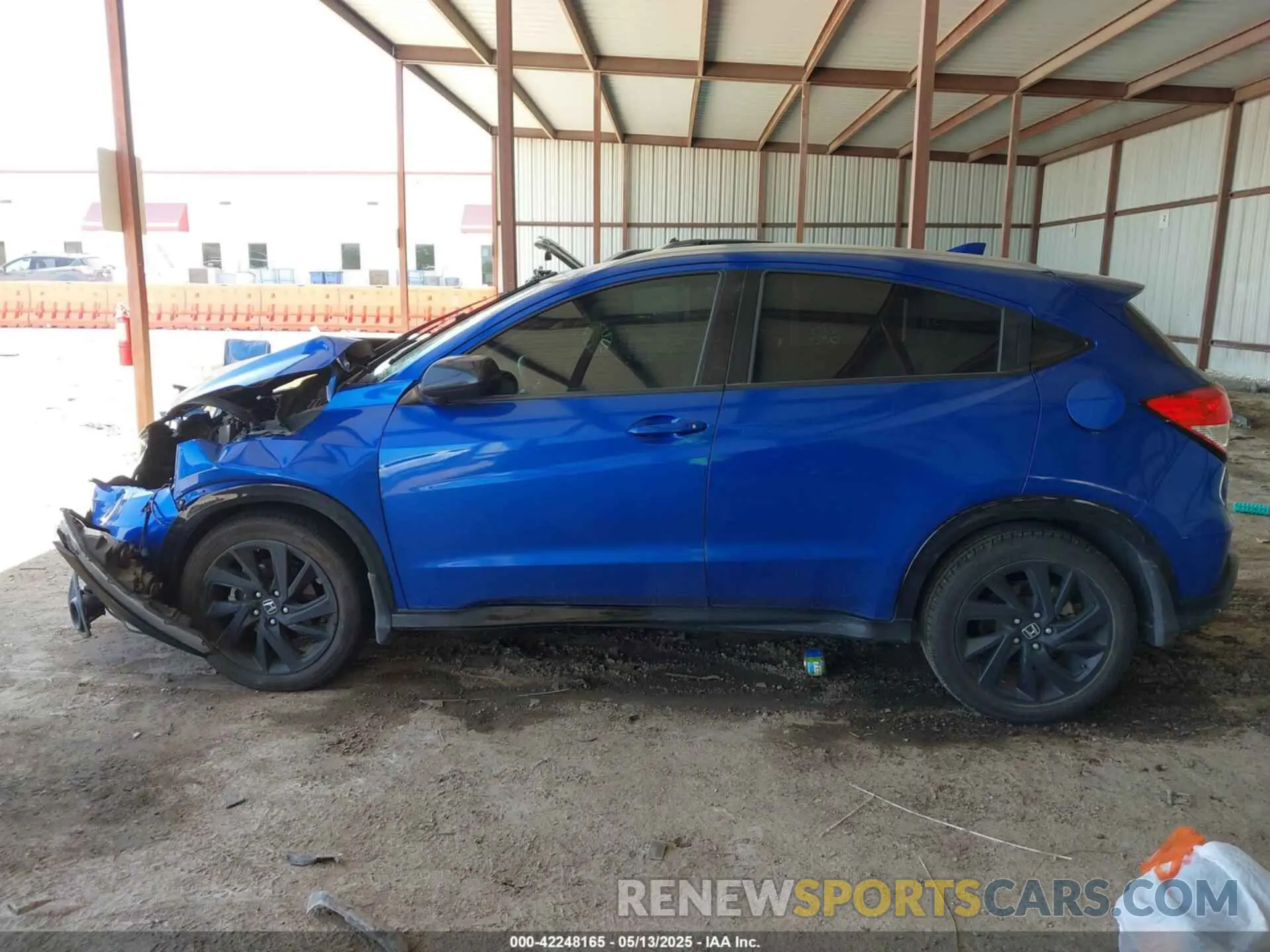 13 Photograph of a damaged car 3CZRU5H15NM724111 HONDA HR-V 2022