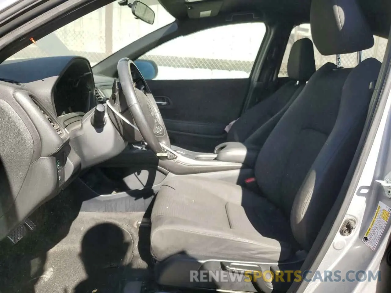 7 Photograph of a damaged car 3CZRU5H15NM741006 HONDA HR-V 2022