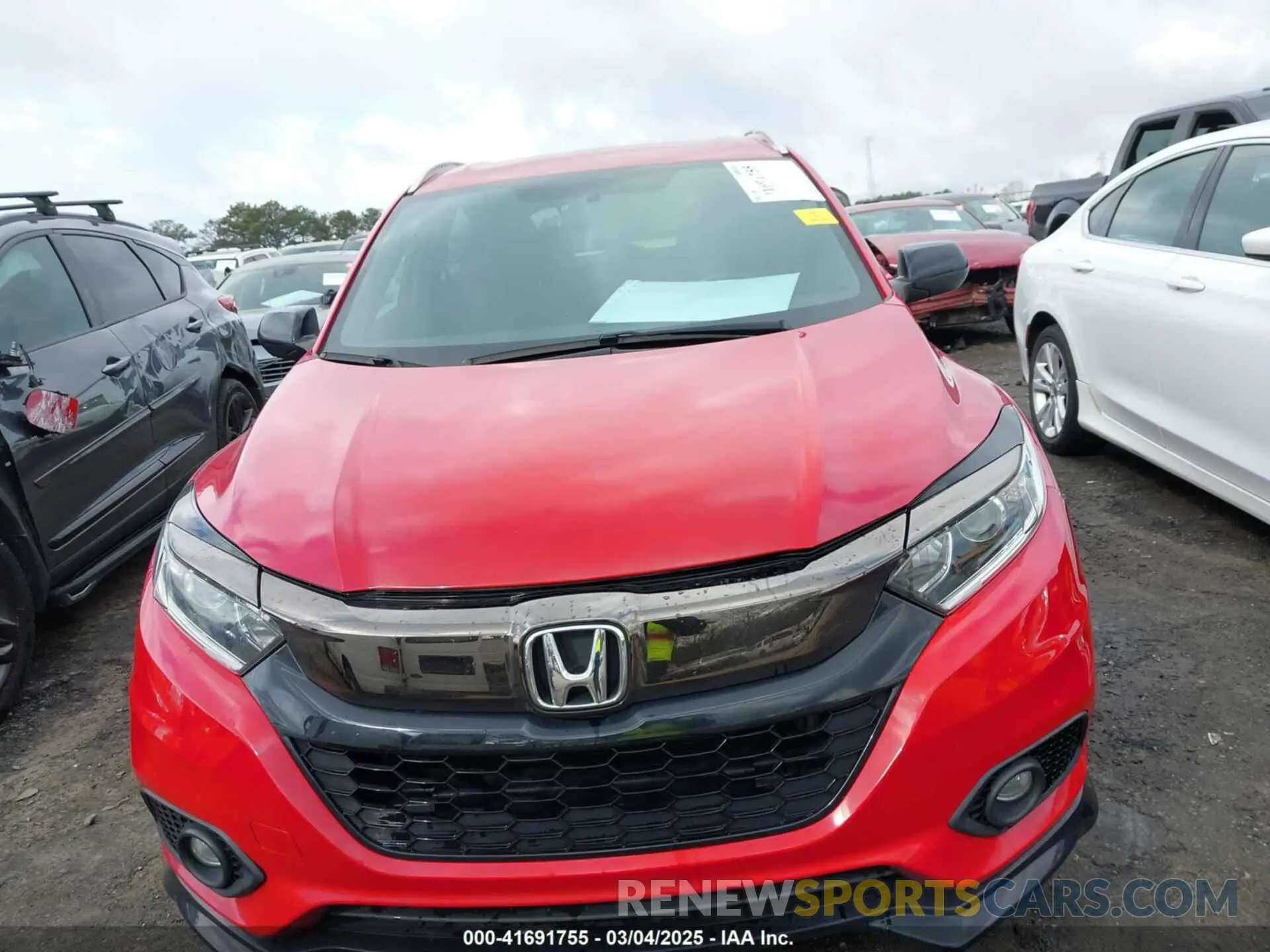 12 Photograph of a damaged car 3CZRU5H16NM714445 HONDA HR-V 2022