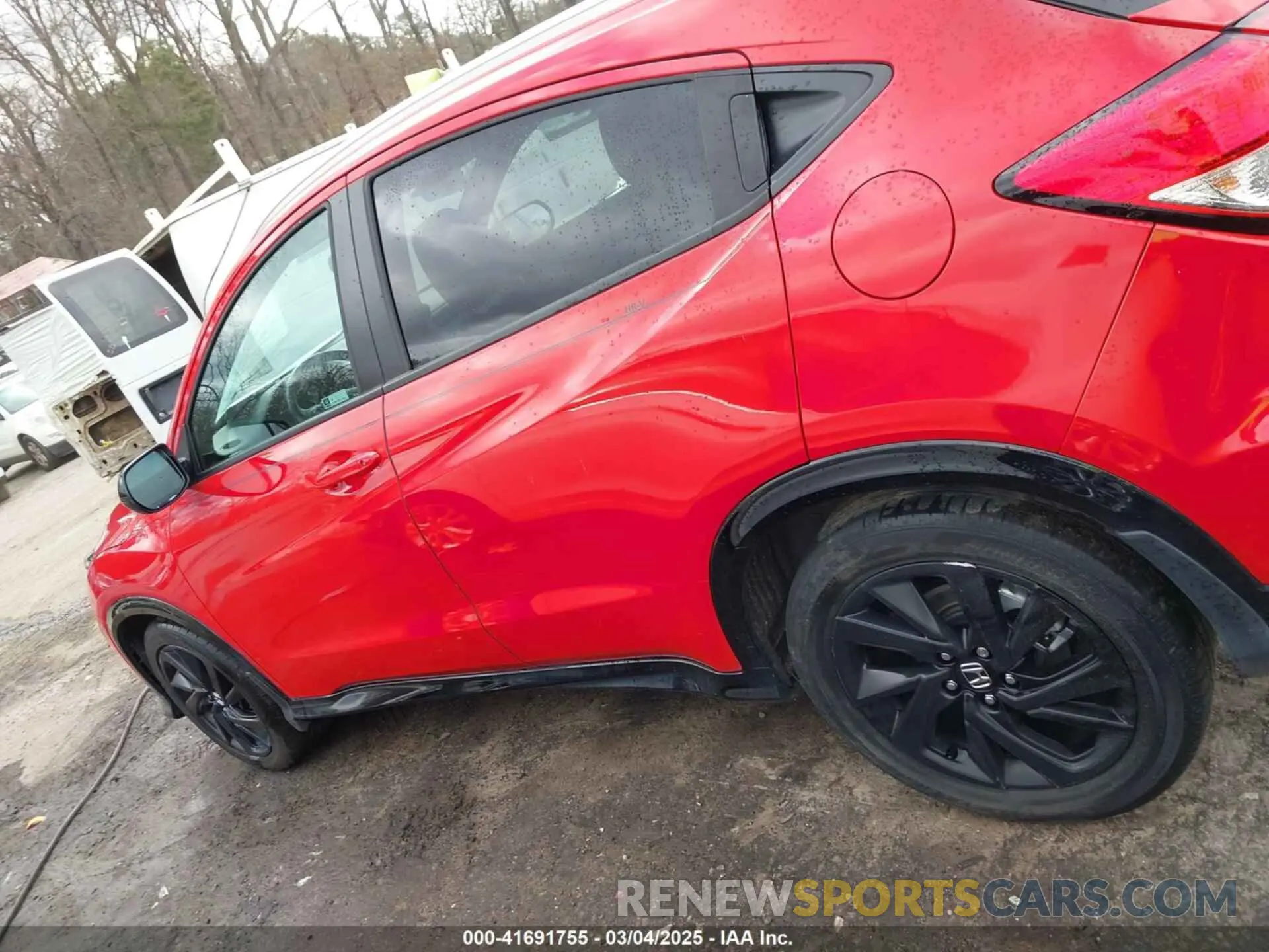 14 Photograph of a damaged car 3CZRU5H16NM714445 HONDA HR-V 2022