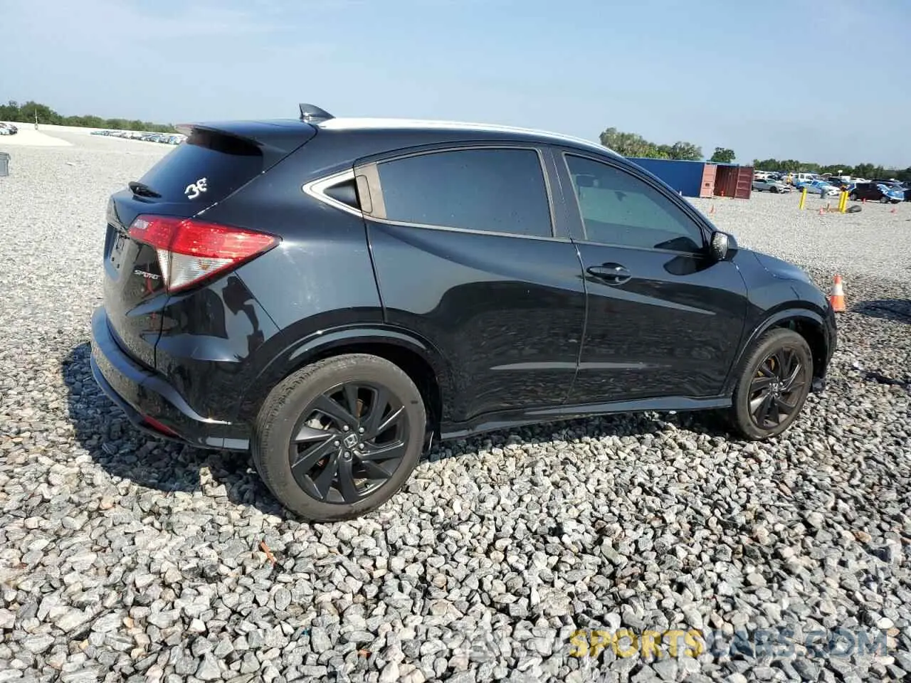 3 Photograph of a damaged car 3CZRU5H16NM722352 HONDA HR-V 2022