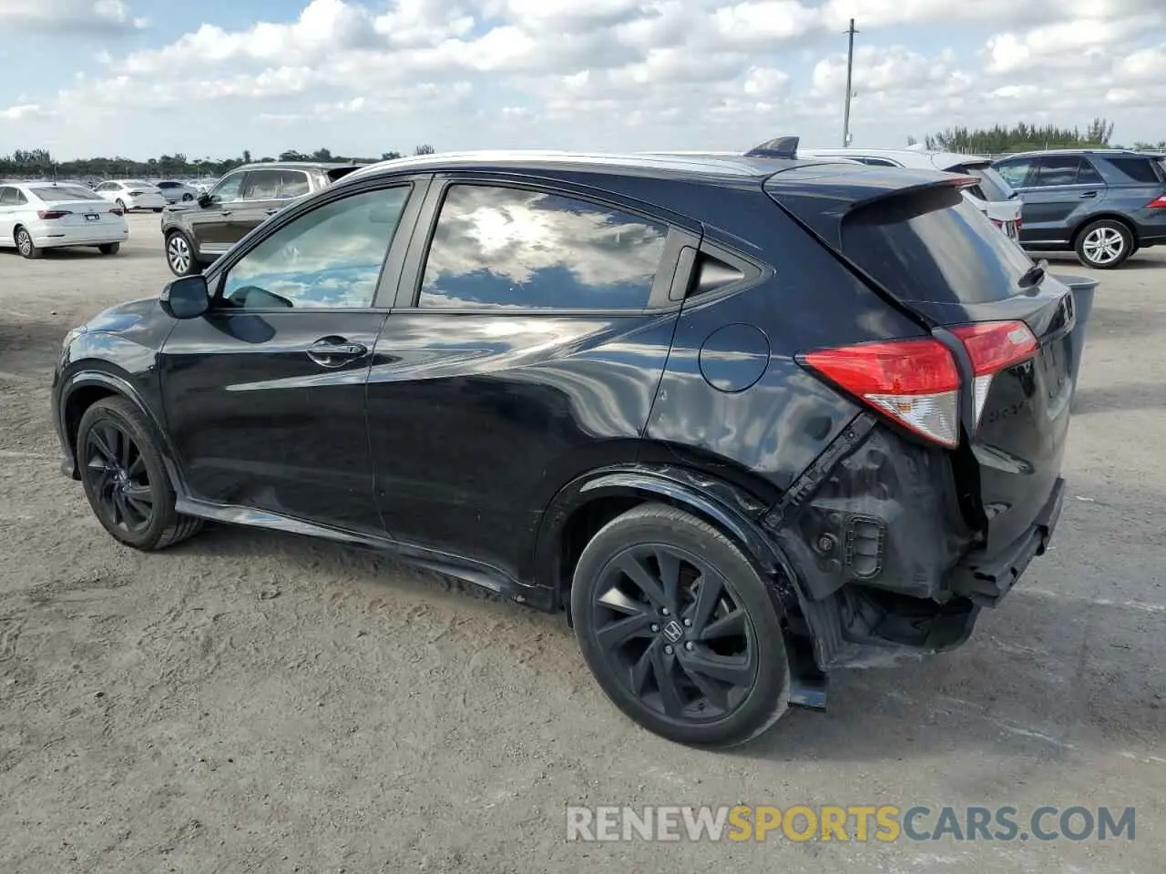 2 Photograph of a damaged car 3CZRU5H16NM729446 HONDA HR-V 2022