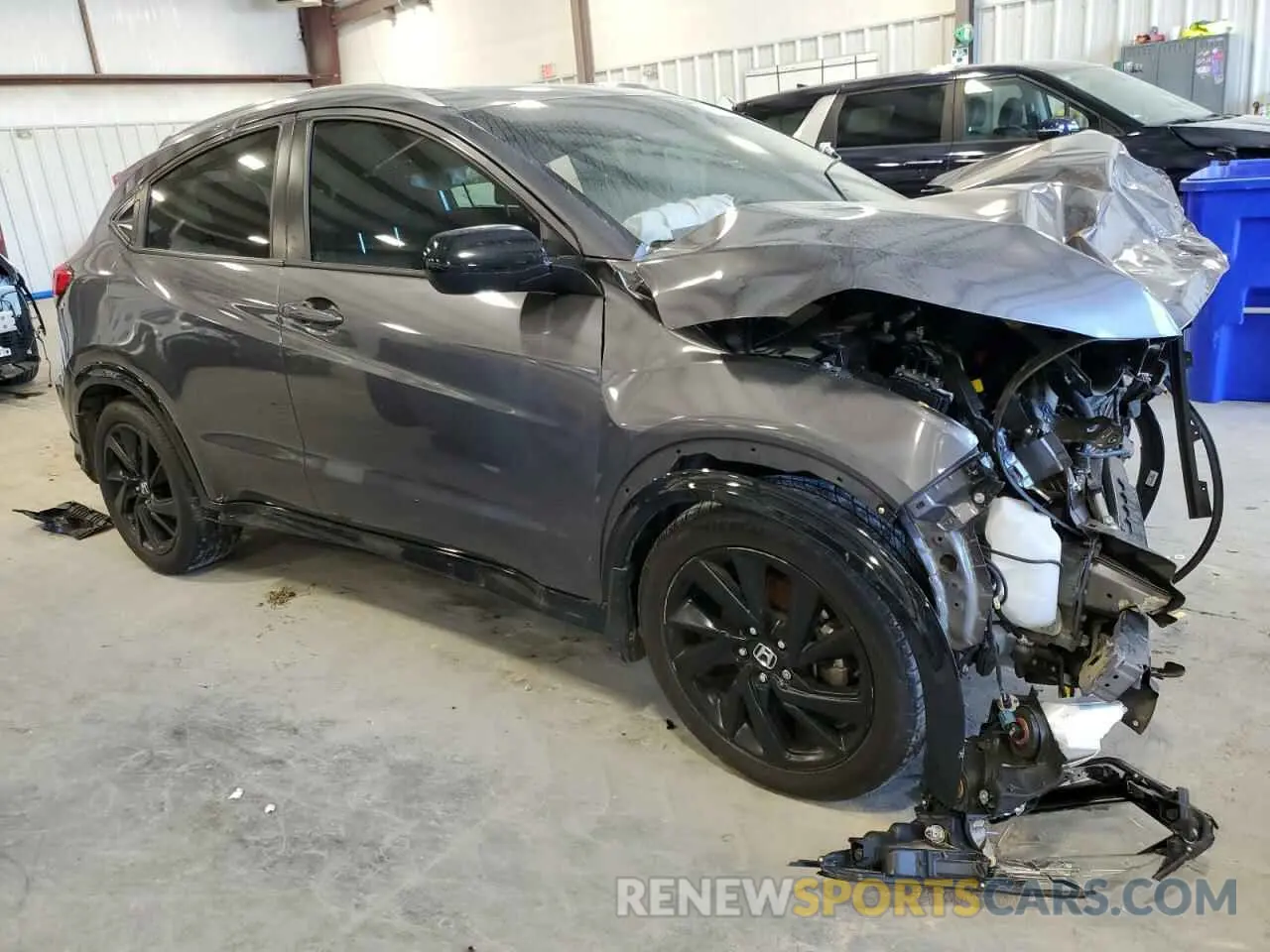 4 Photograph of a damaged car 3CZRU5H17NM700134 HONDA HR-V 2022