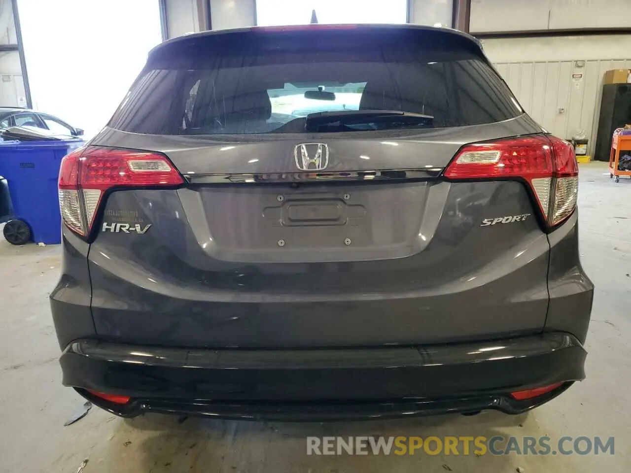 6 Photograph of a damaged car 3CZRU5H17NM700134 HONDA HR-V 2022