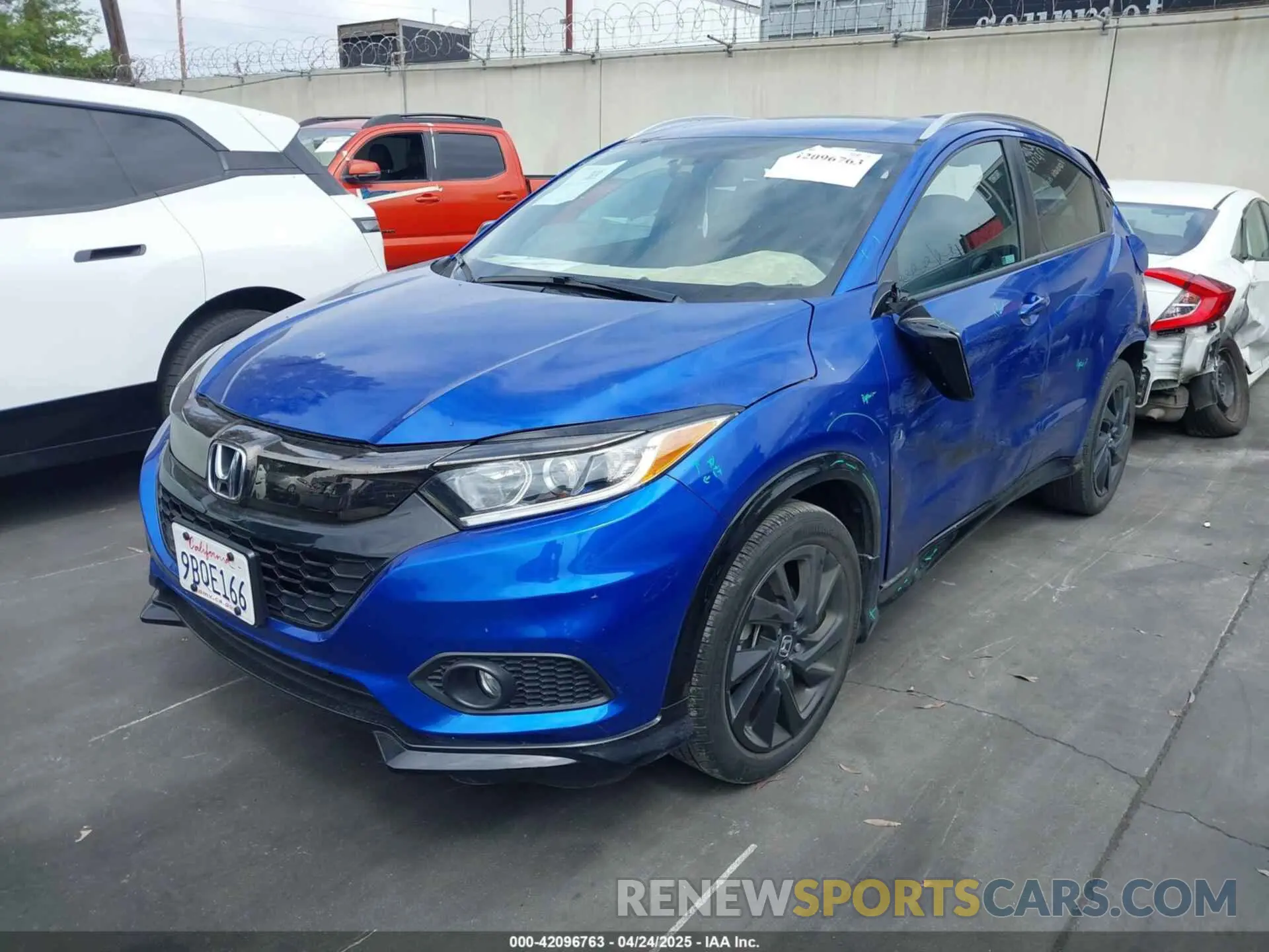 2 Photograph of a damaged car 3CZRU5H18NM745311 HONDA HR-V 2022