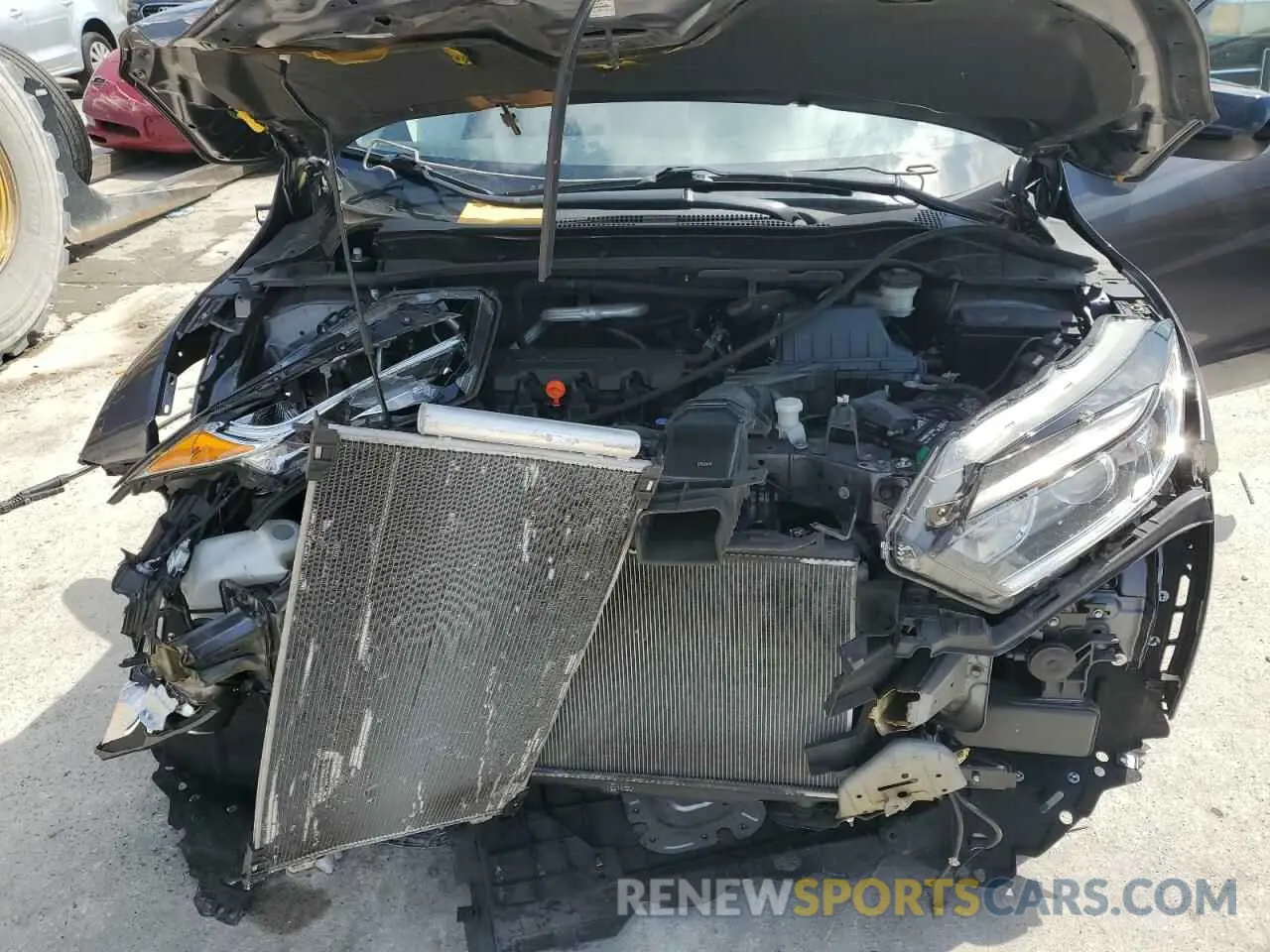 11 Photograph of a damaged car 3CZRU5H19NM701298 HONDA HR-V 2022