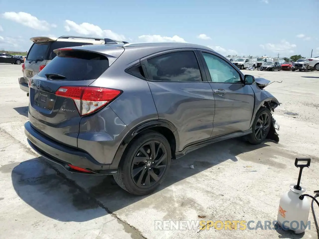 3 Photograph of a damaged car 3CZRU5H19NM701298 HONDA HR-V 2022