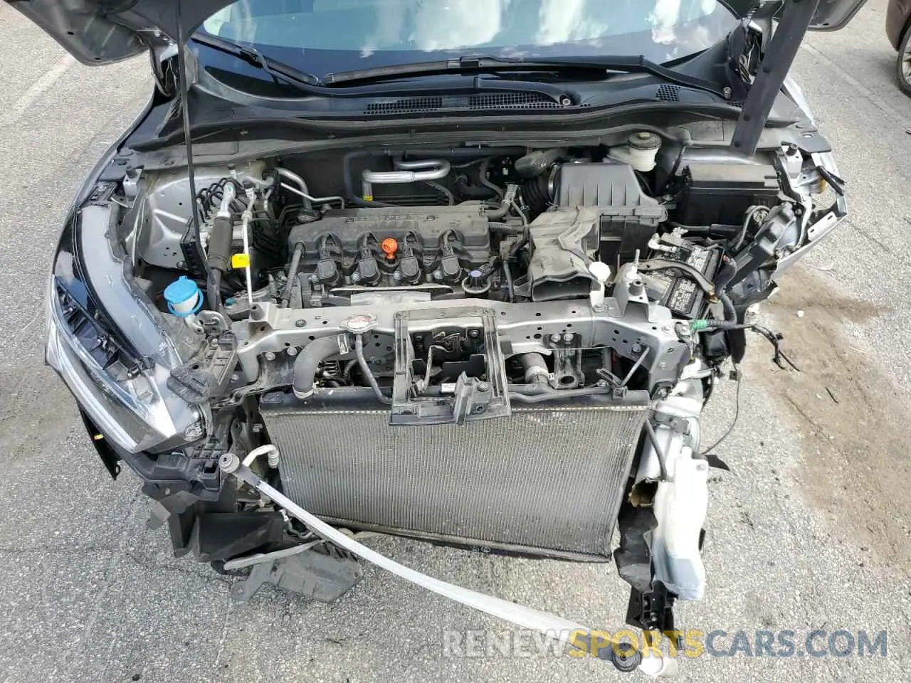 11 Photograph of a damaged car 3CZRU5H30NM723689 HONDA HR-V 2022
