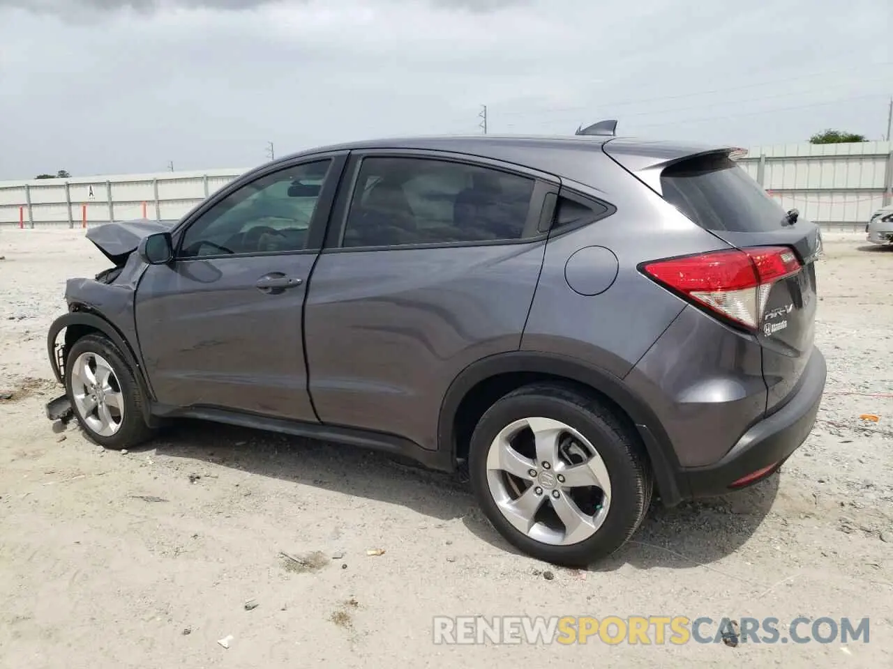 2 Photograph of a damaged car 3CZRU5H31NM706934 HONDA HR-V 2022