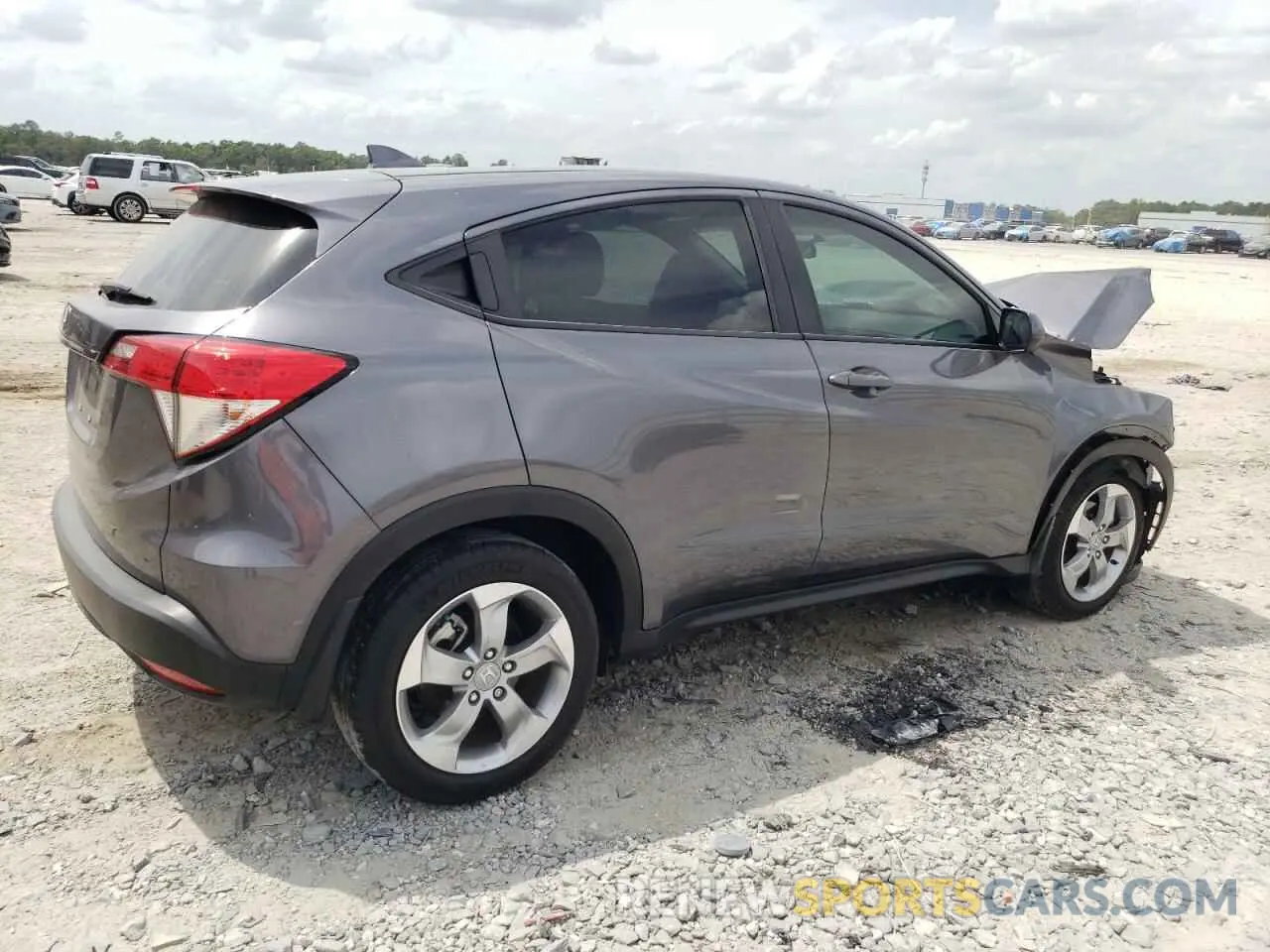 3 Photograph of a damaged car 3CZRU5H31NM706934 HONDA HR-V 2022