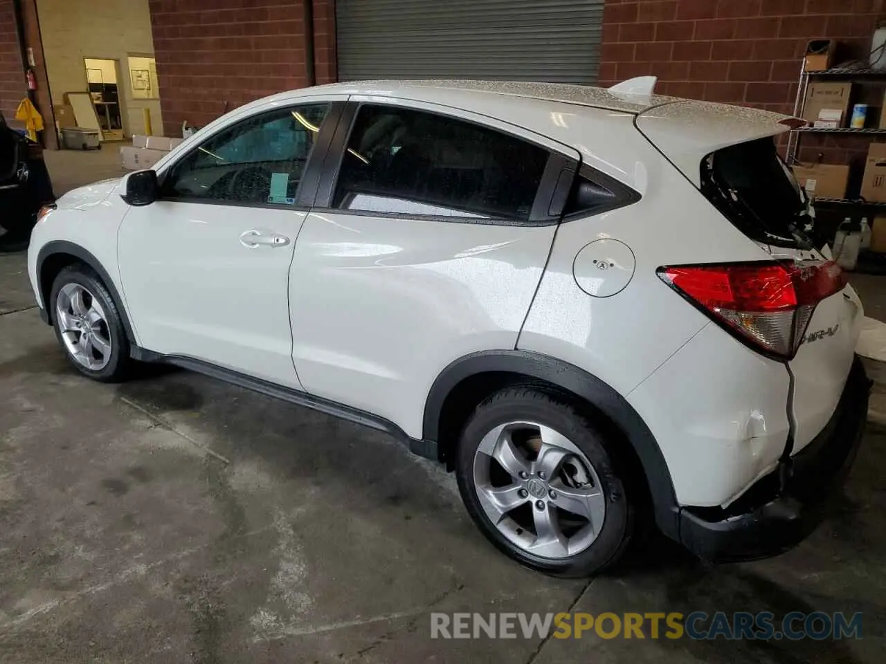 2 Photograph of a damaged car 3CZRU5H31NM720834 HONDA HR-V 2022