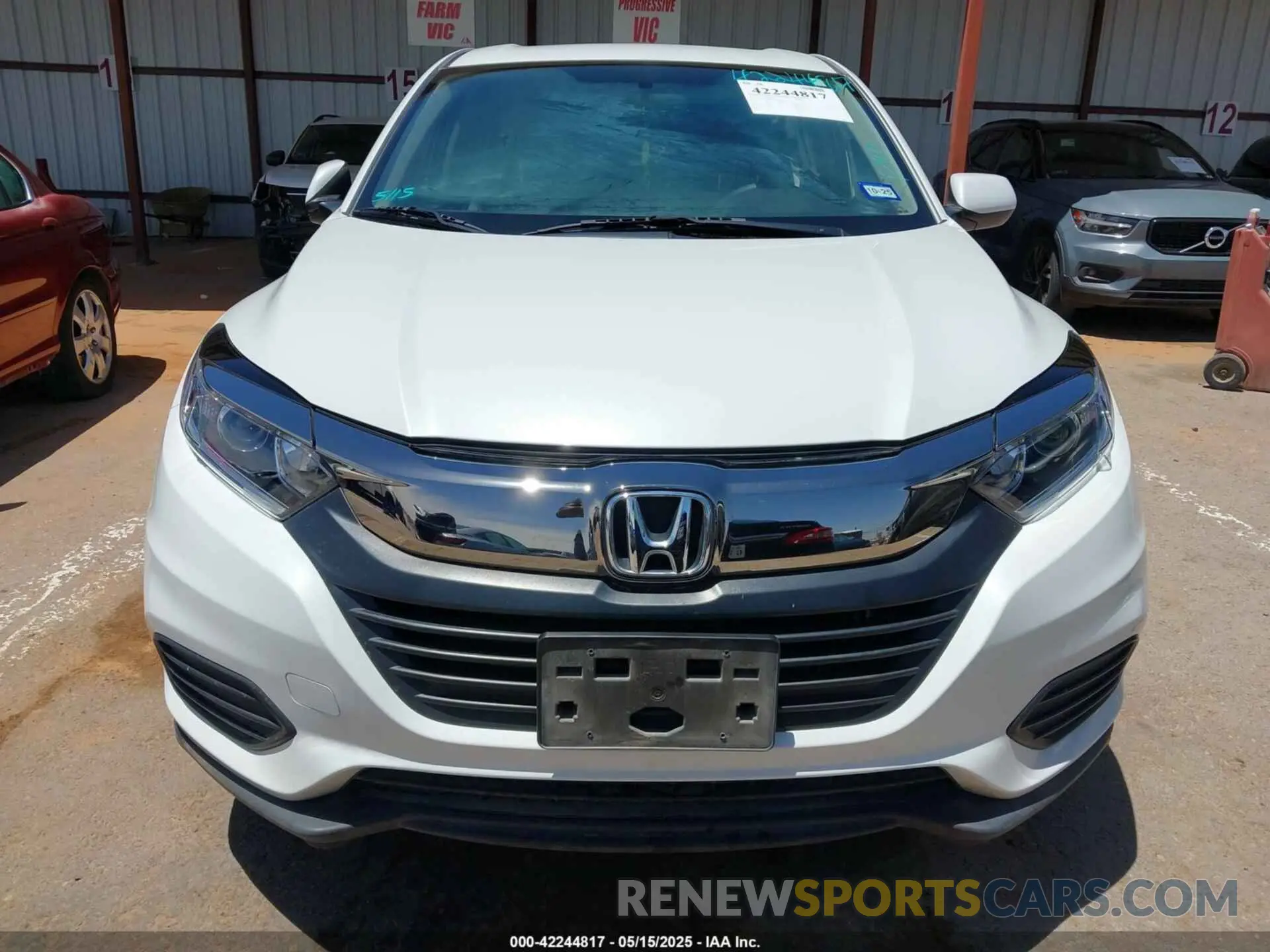 12 Photograph of a damaged car 3CZRU5H32NM714718 HONDA HR-V 2022