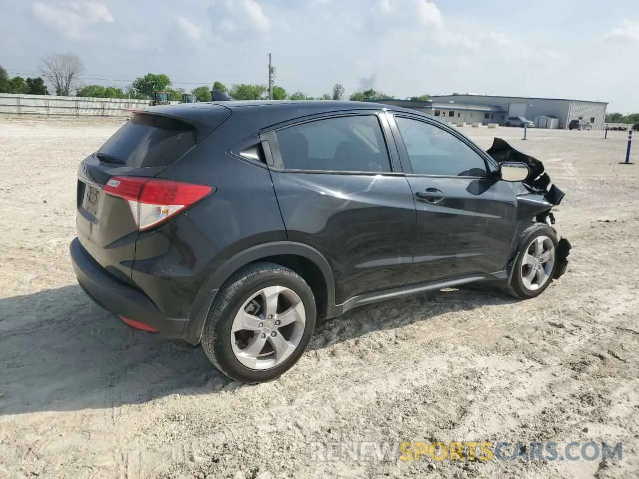 3 Photograph of a damaged car 3CZRU5H32NM716694 HONDA HR-V 2022