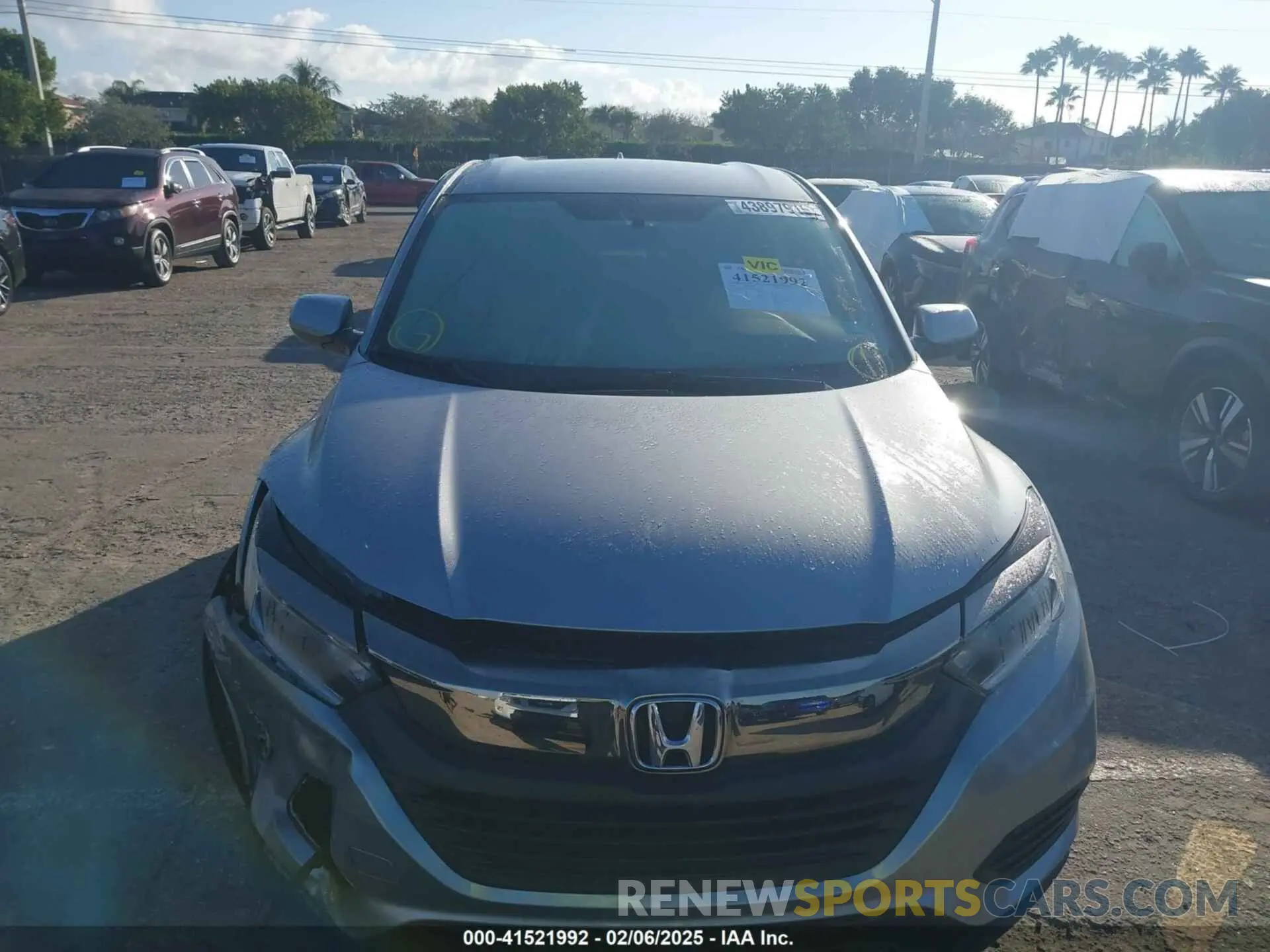 12 Photograph of a damaged car 3CZRU5H33NM709544 HONDA HR-V 2022