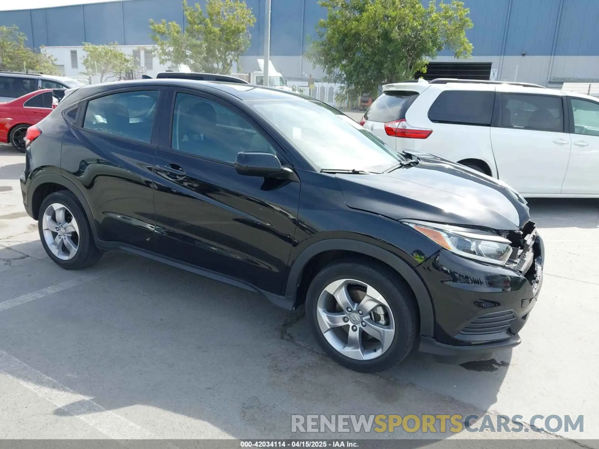 1 Photograph of a damaged car 3CZRU5H33NM737697 HONDA HR-V 2022