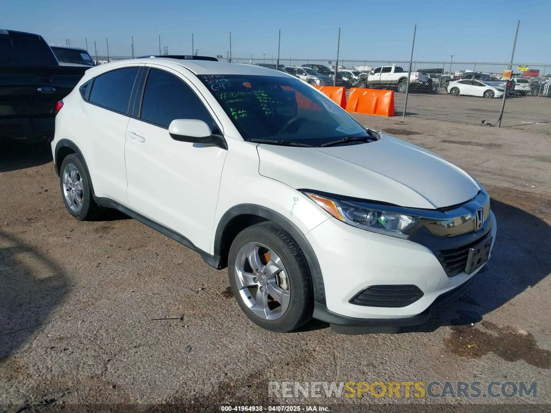1 Photograph of a damaged car 3CZRU5H34NM708919 HONDA HR-V 2022