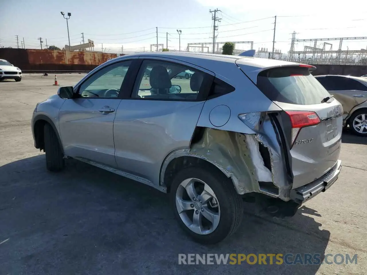2 Photograph of a damaged car 3CZRU5H34NM717538 HONDA HR-V 2022