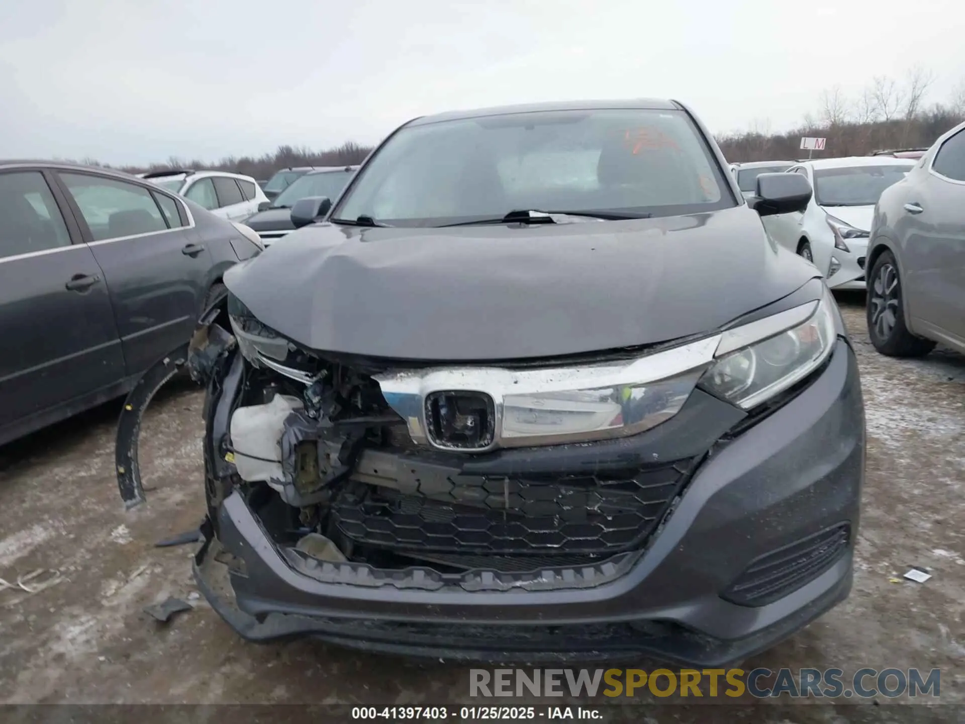 12 Photograph of a damaged car 3CZRU5H34NM731259 HONDA HR-V 2022