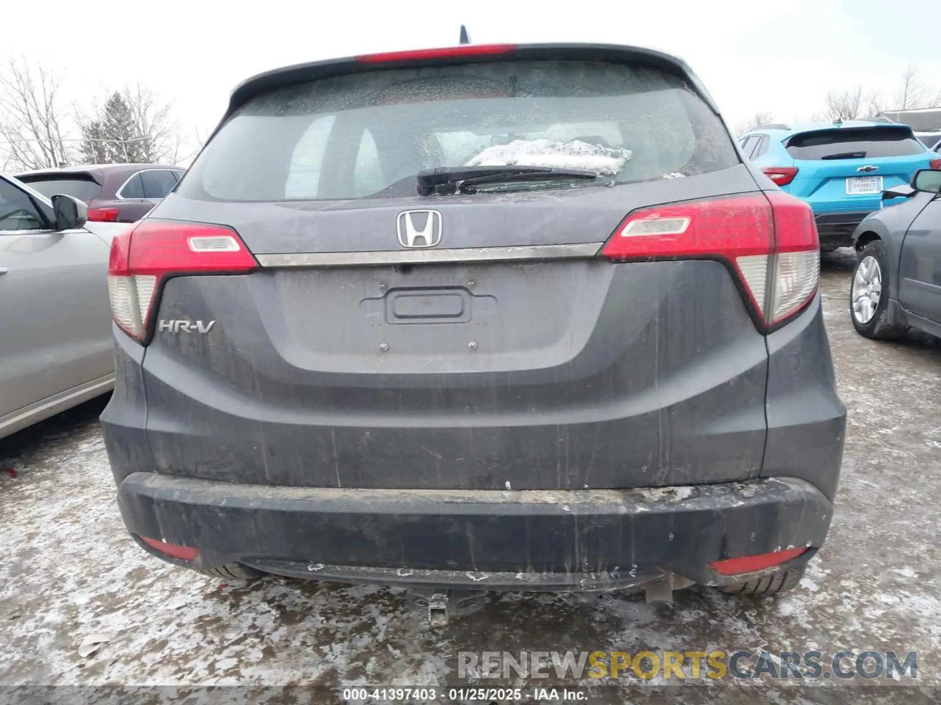 16 Photograph of a damaged car 3CZRU5H34NM731259 HONDA HR-V 2022
