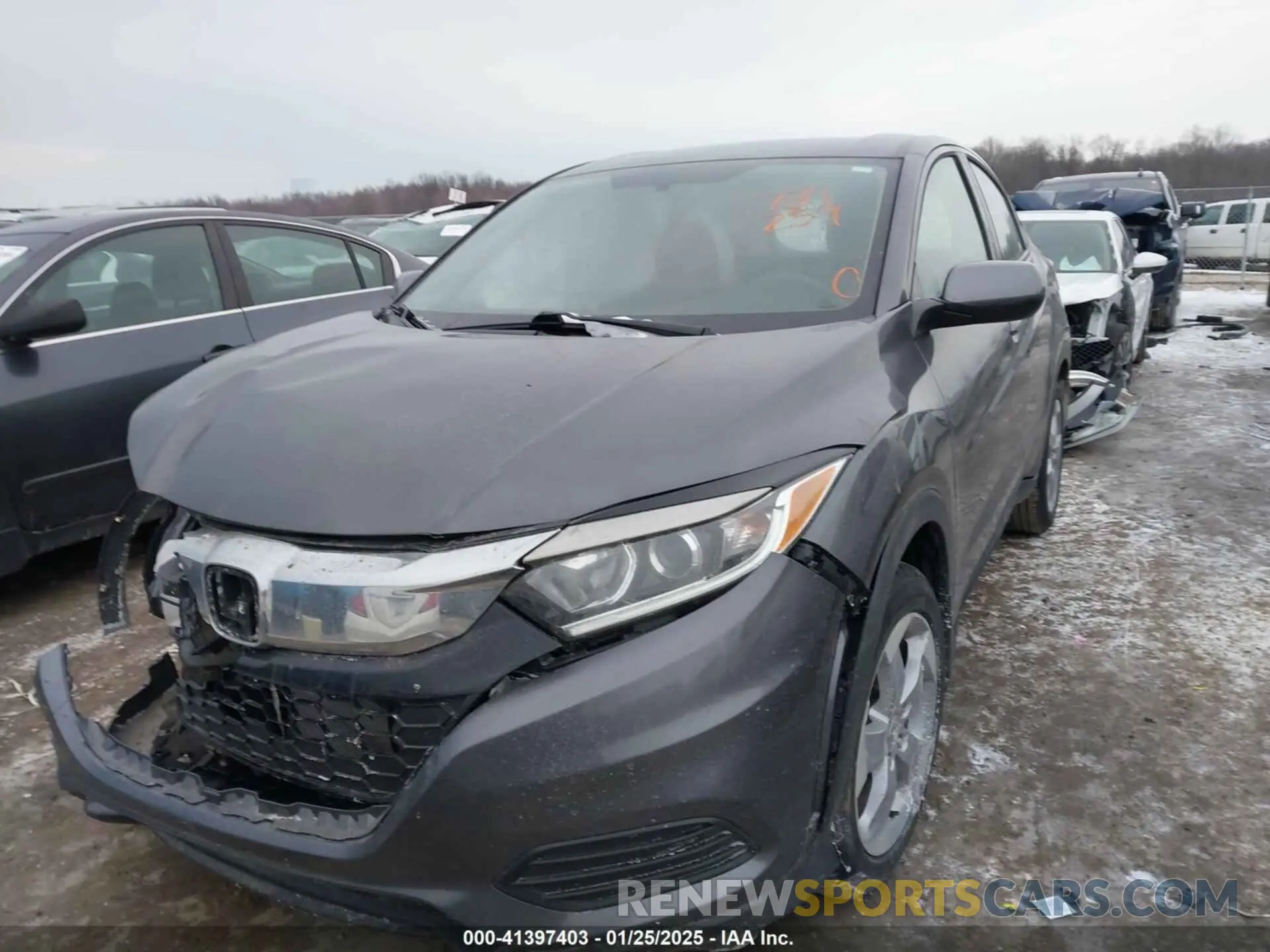 2 Photograph of a damaged car 3CZRU5H34NM731259 HONDA HR-V 2022