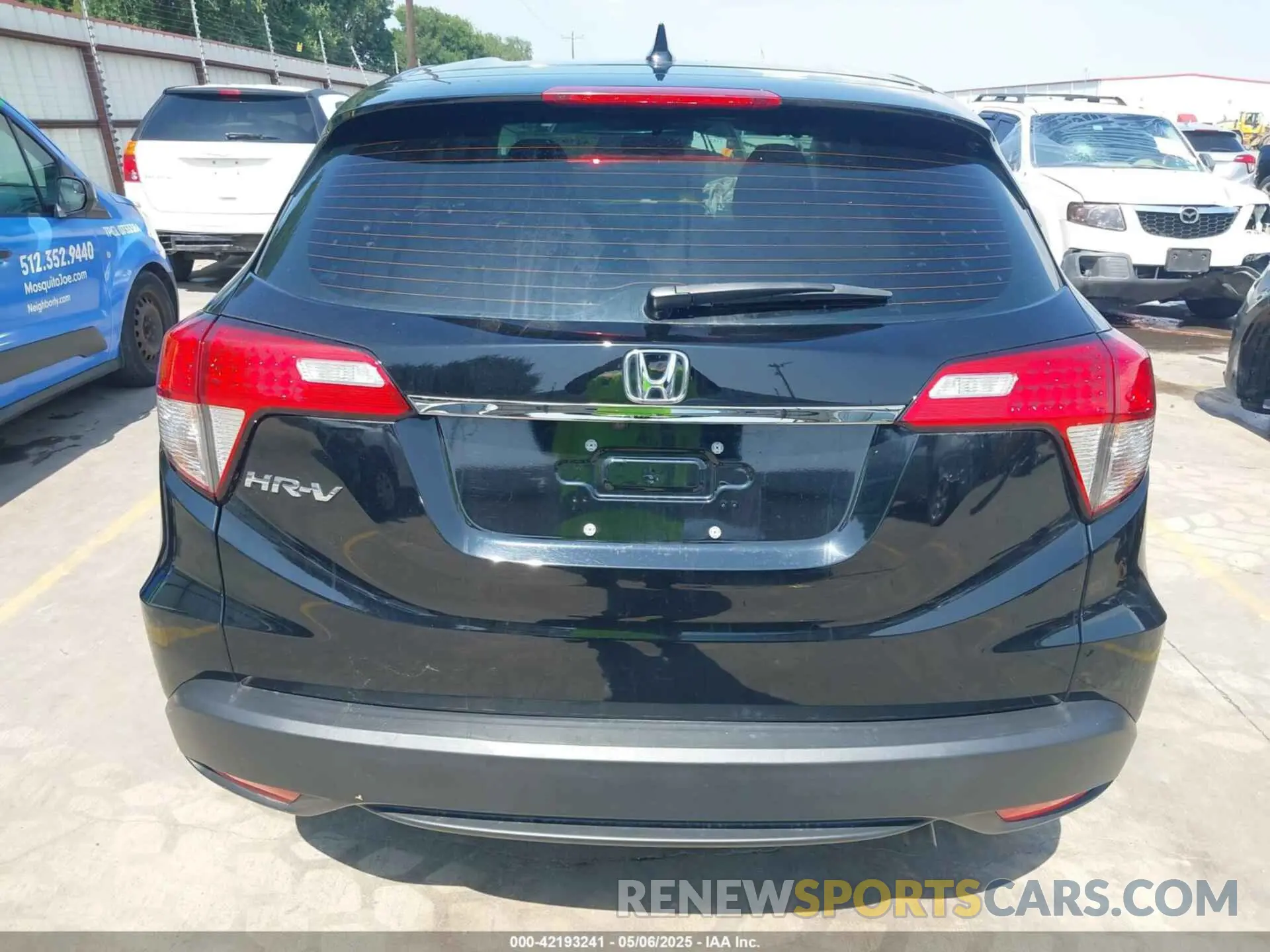 15 Photograph of a damaged car 3CZRU5H36NM738438 HONDA HR-V 2022