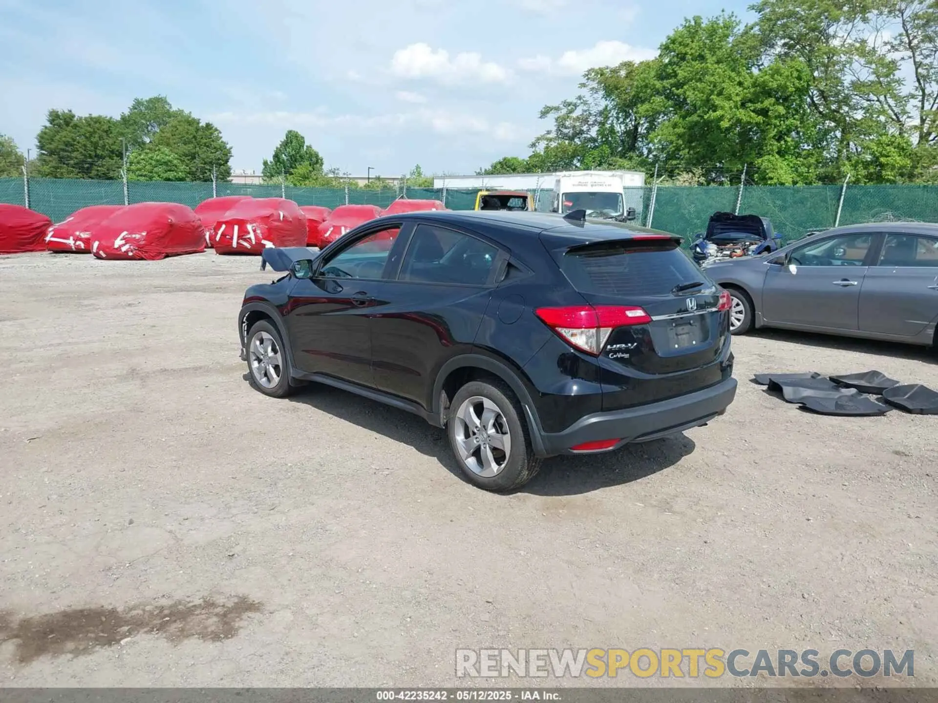 3 Photograph of a damaged car 3CZRU5H36NM743817 HONDA HR-V 2022