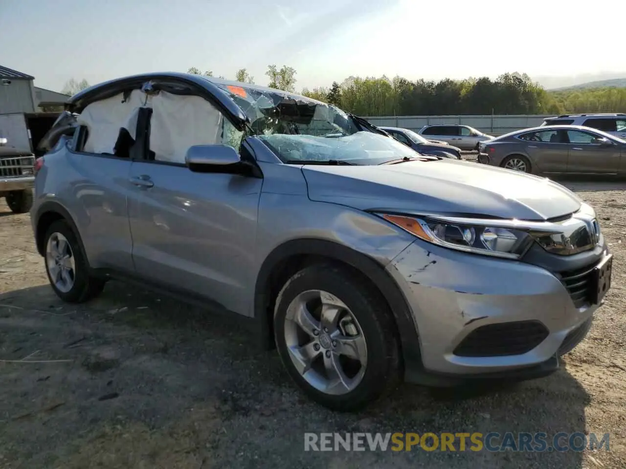 4 Photograph of a damaged car 3CZRU5H37NM706923 HONDA HR-V 2022