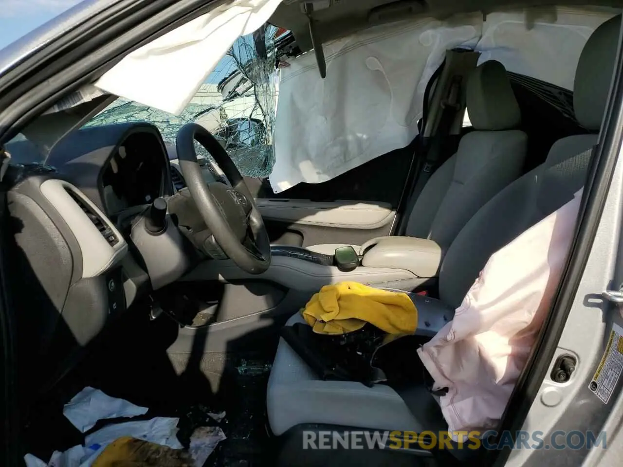7 Photograph of a damaged car 3CZRU5H37NM706923 HONDA HR-V 2022