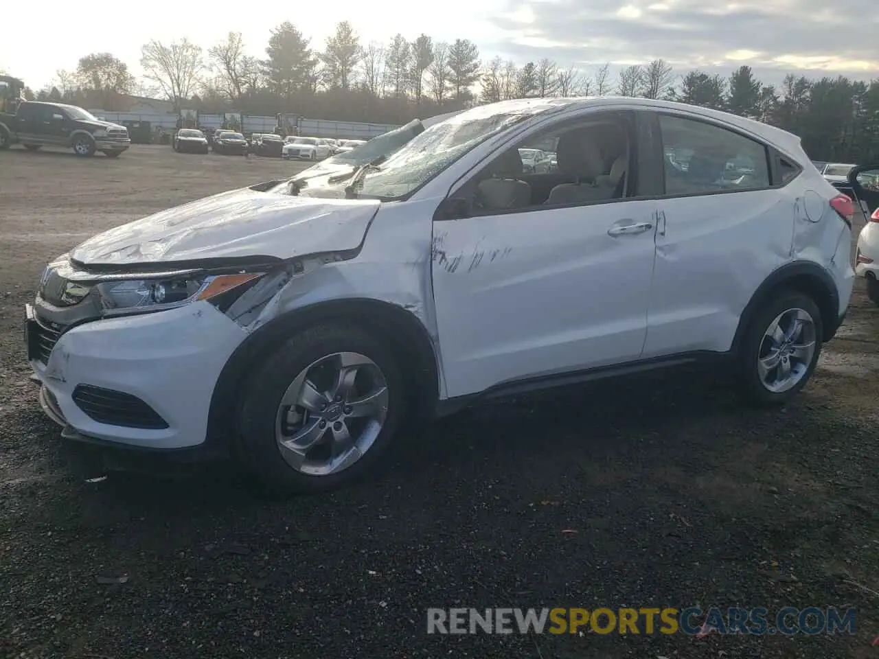 1 Photograph of a damaged car 3CZRU5H38NM723911 HONDA HR-V 2022