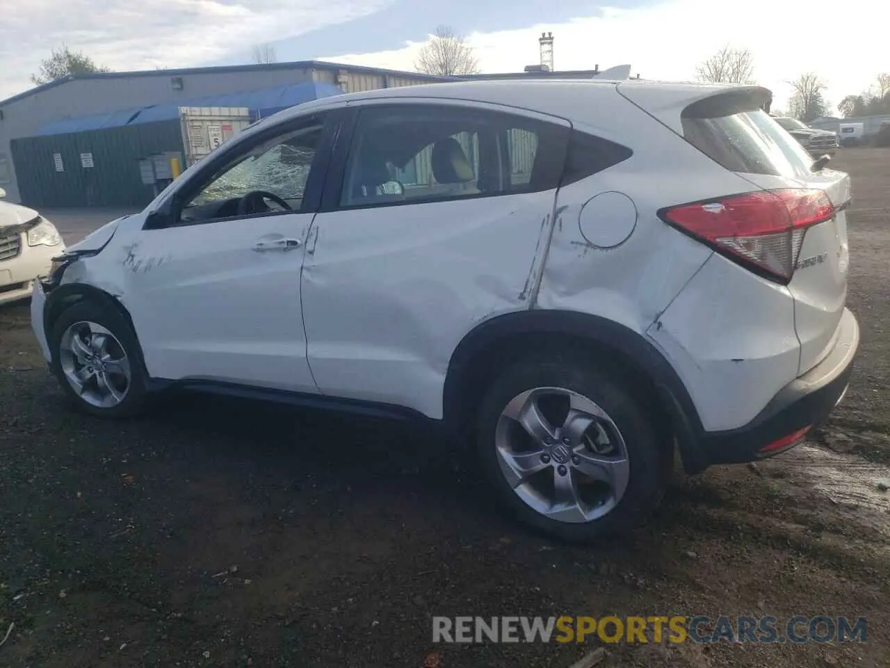2 Photograph of a damaged car 3CZRU5H38NM723911 HONDA HR-V 2022