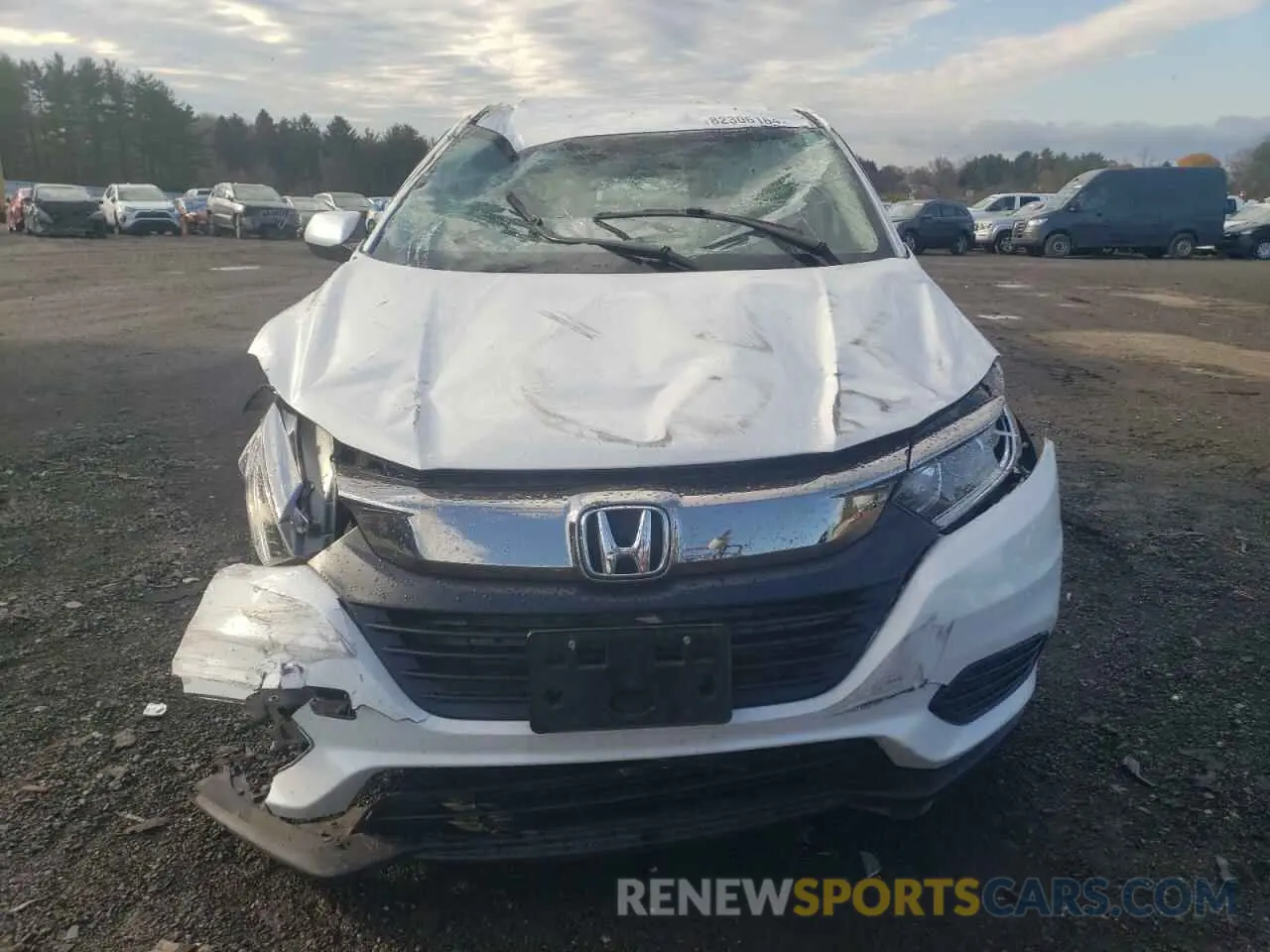5 Photograph of a damaged car 3CZRU5H38NM723911 HONDA HR-V 2022
