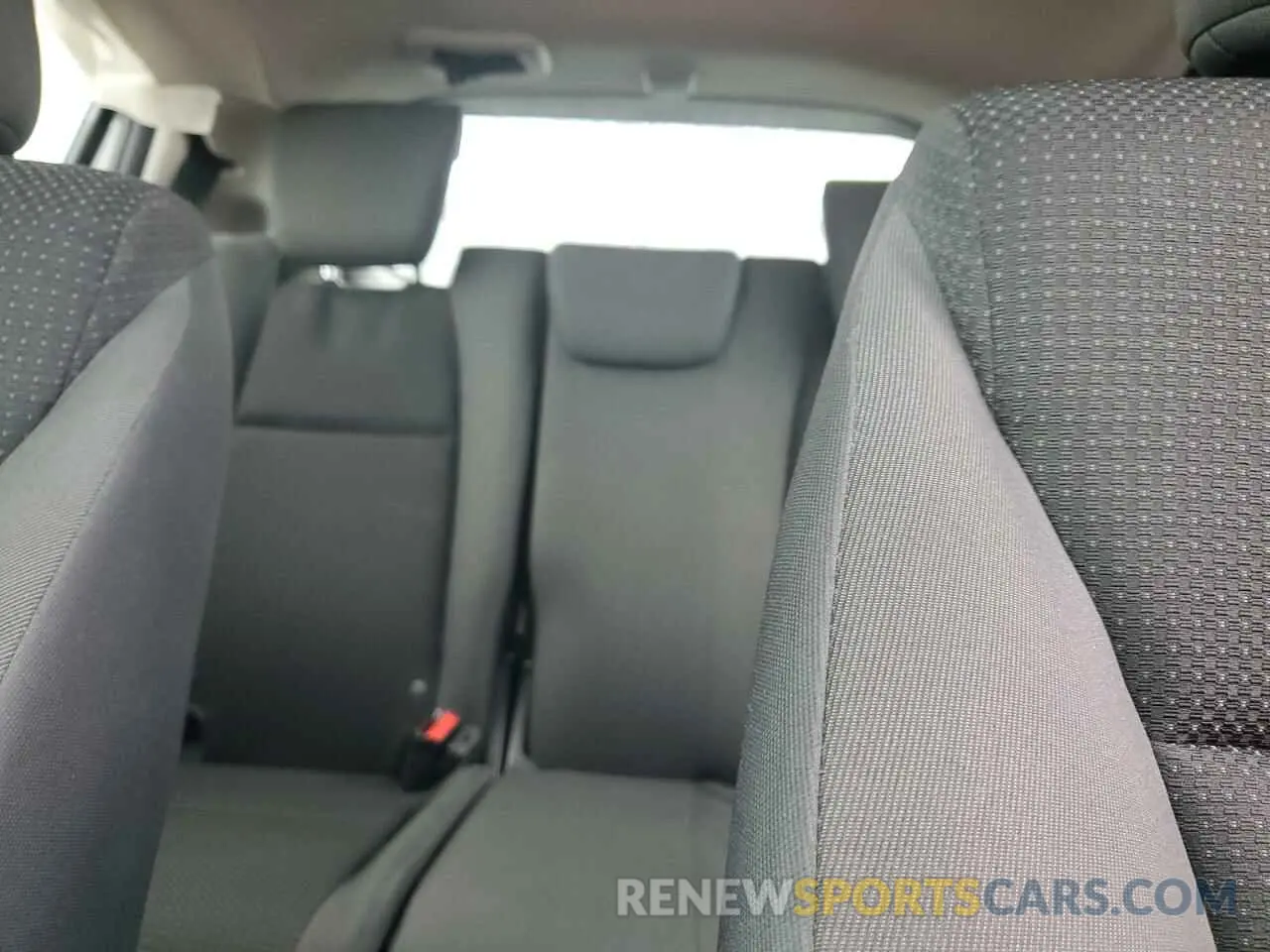 10 Photograph of a damaged car 3CZRU5H39NM723643 HONDA HR-V 2022