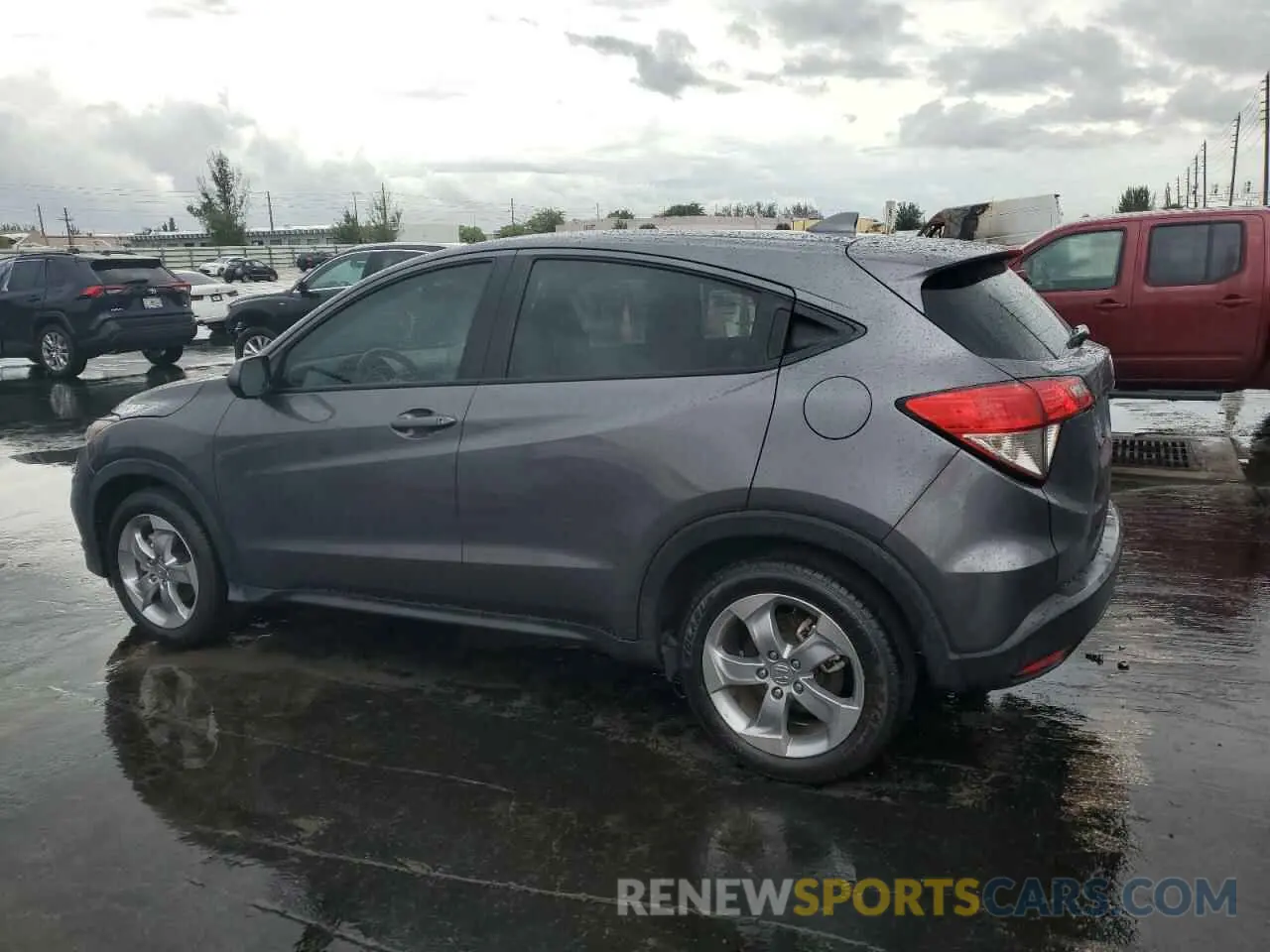 2 Photograph of a damaged car 3CZRU5H39NM723643 HONDA HR-V 2022