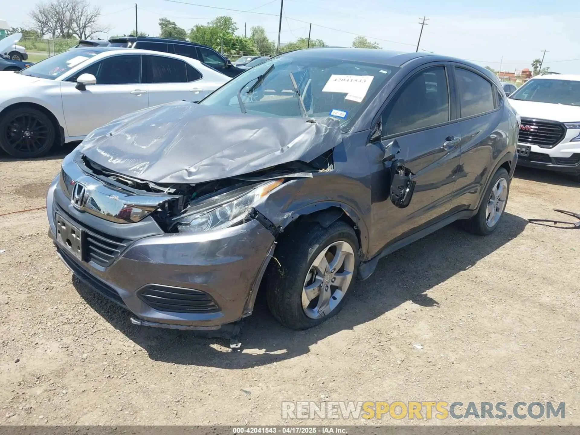 2 Photograph of a damaged car 3CZRU5H39NM724775 HONDA HR-V 2022