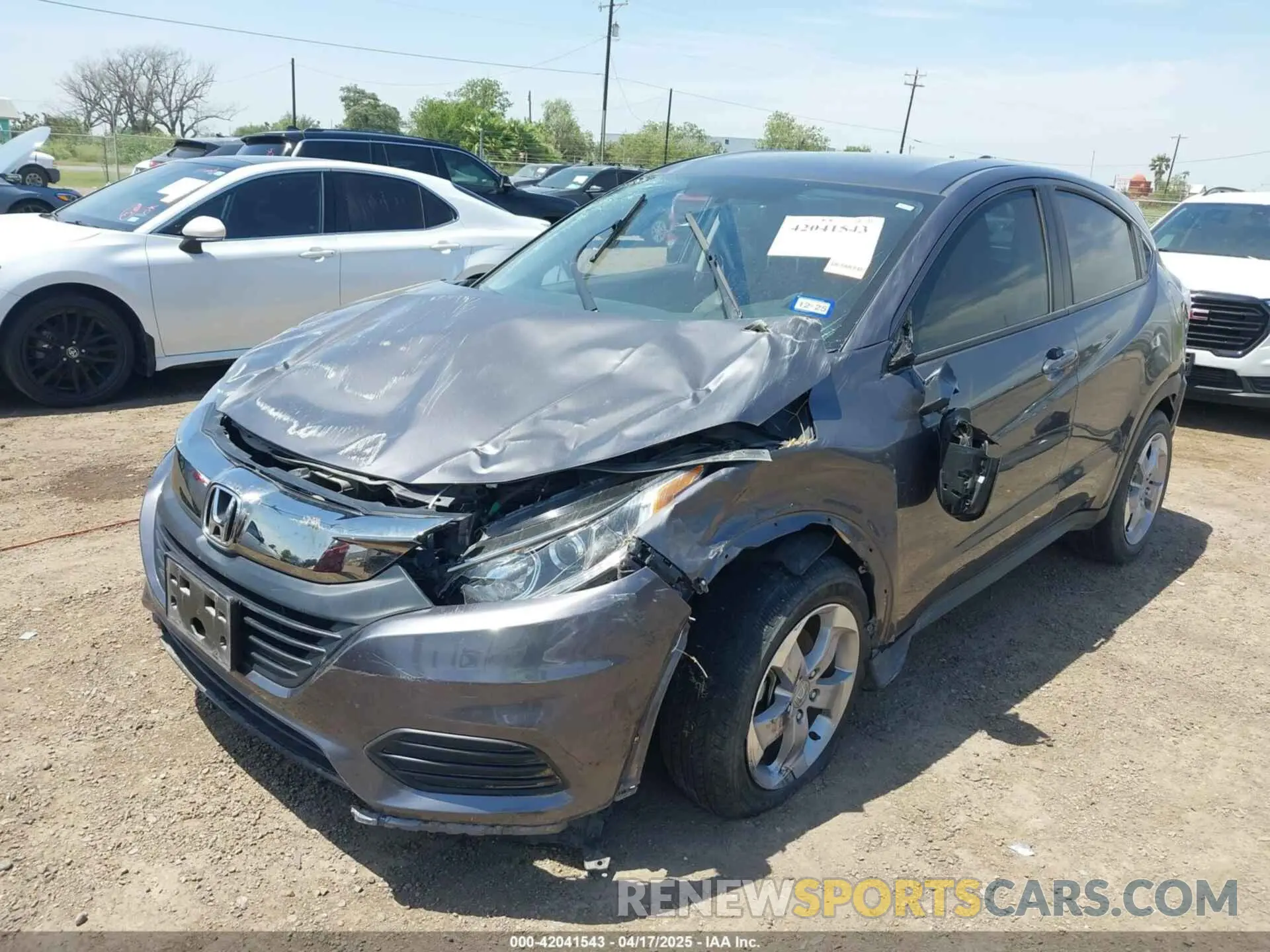 6 Photograph of a damaged car 3CZRU5H39NM724775 HONDA HR-V 2022