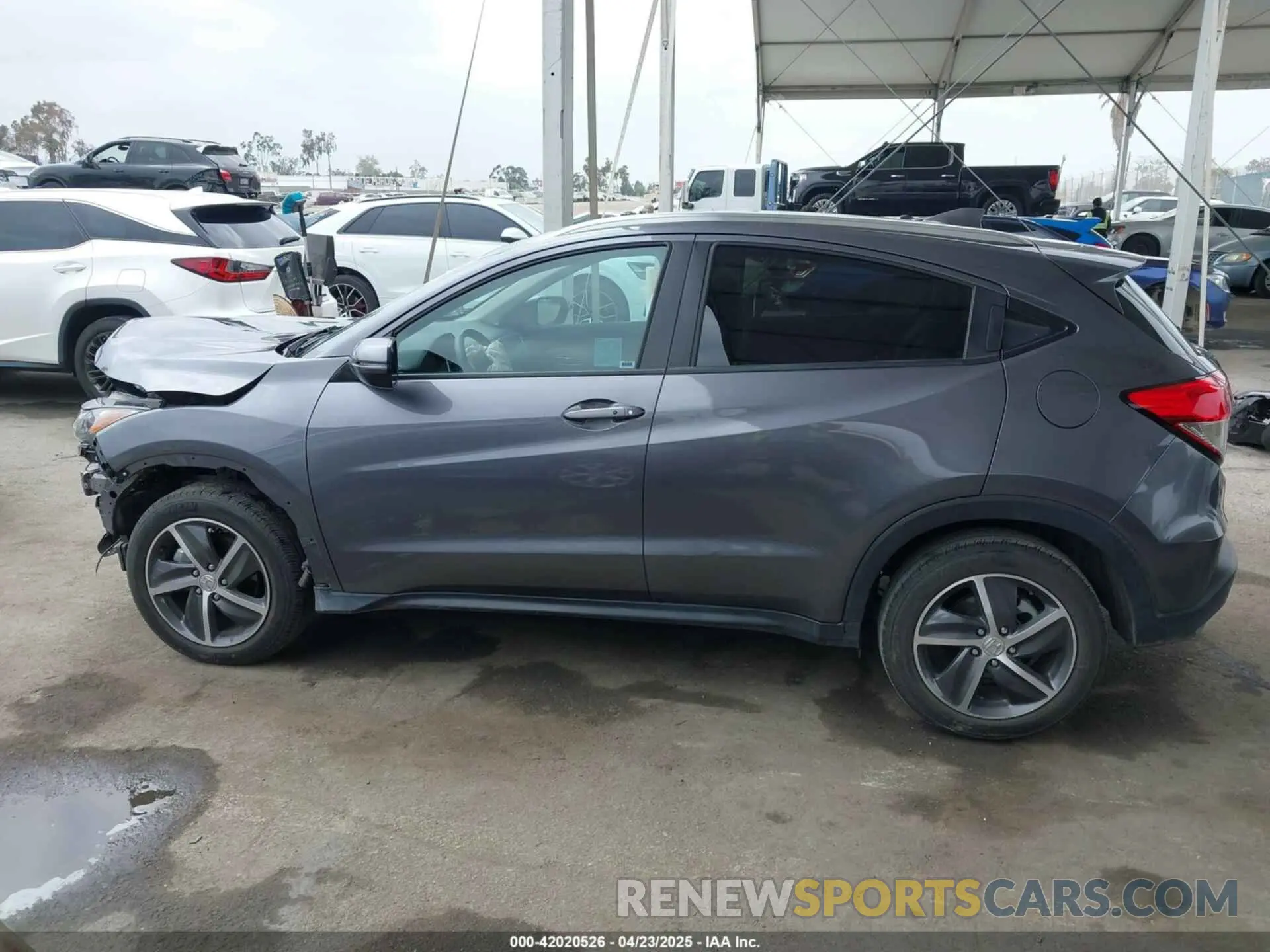 15 Photograph of a damaged car 3CZRU5H51NM719006 HONDA HR-V 2022