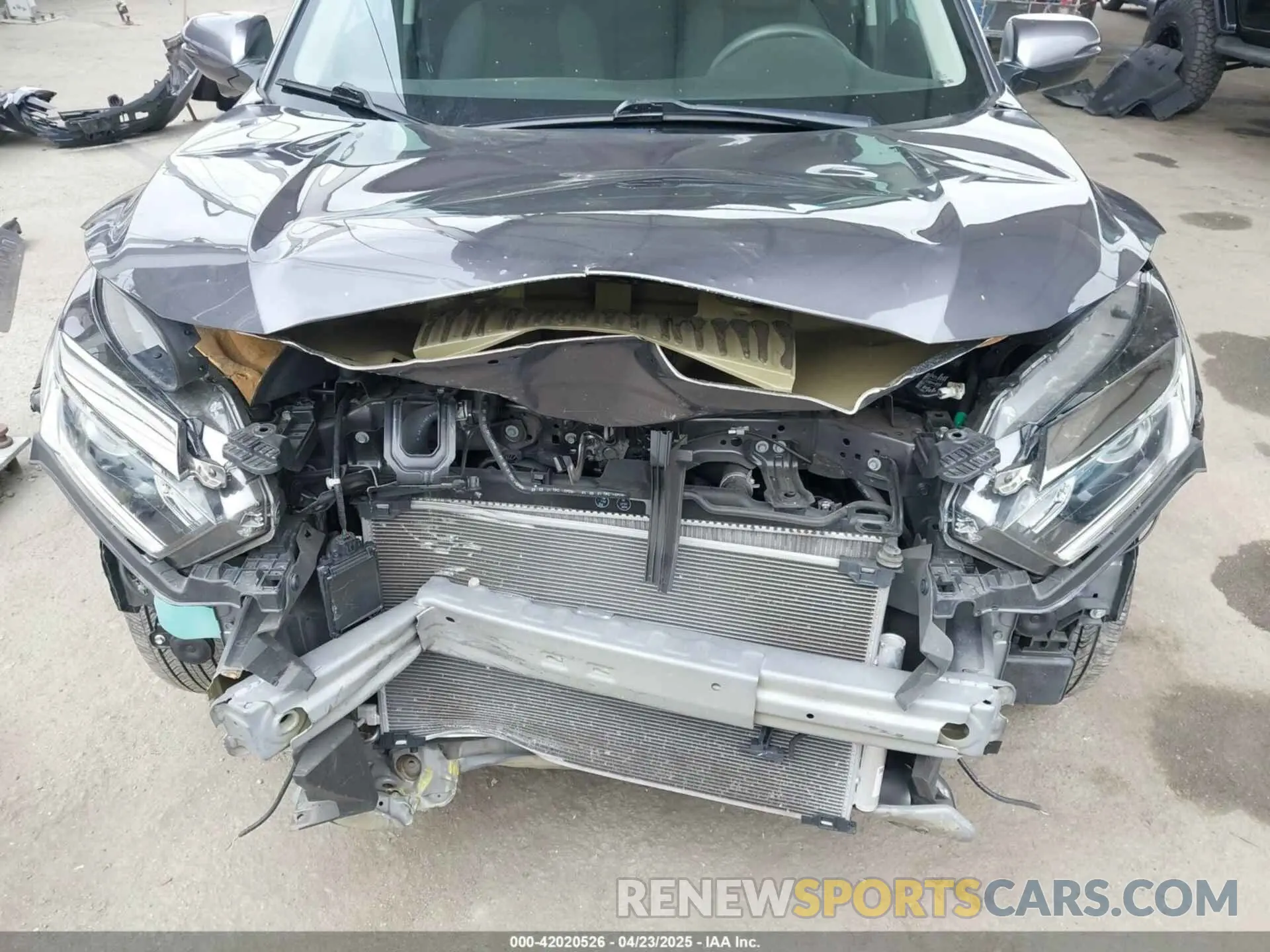 18 Photograph of a damaged car 3CZRU5H51NM719006 HONDA HR-V 2022