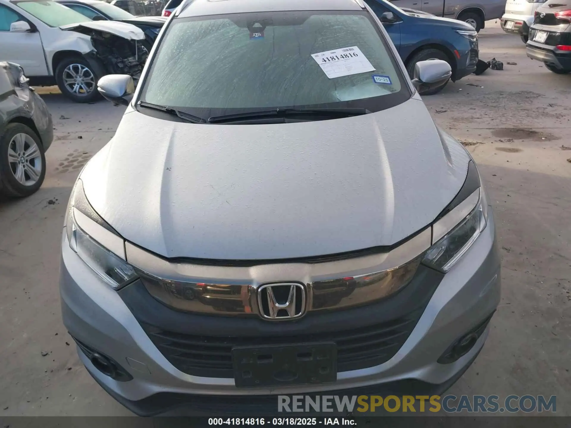 12 Photograph of a damaged car 3CZRU5H51NM732256 HONDA HR-V 2022