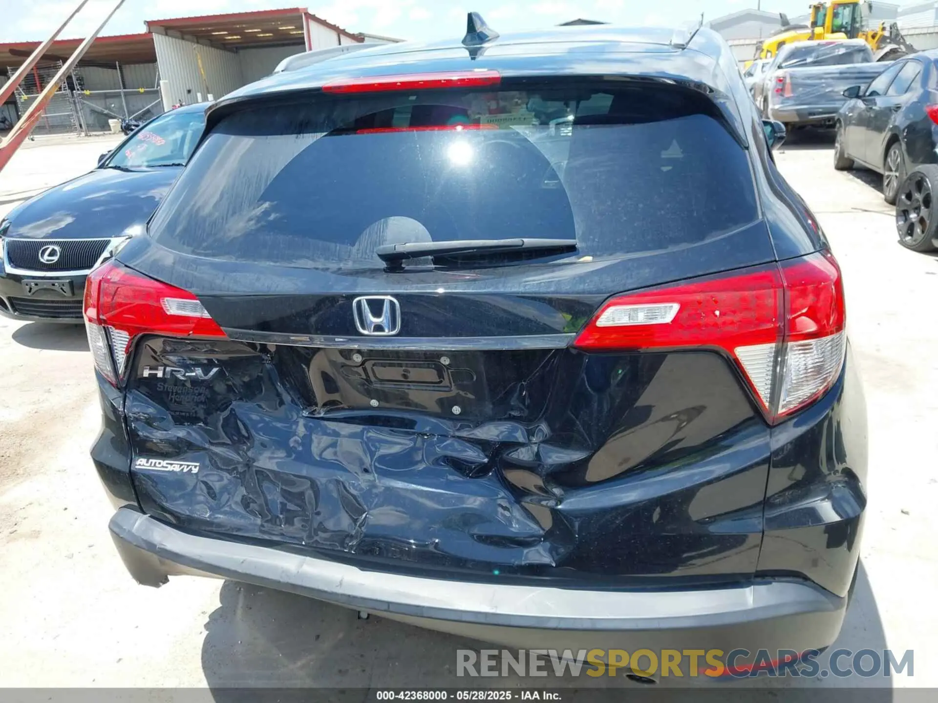 16 Photograph of a damaged car 3CZRU5H52NM700223 HONDA HR-V 2022