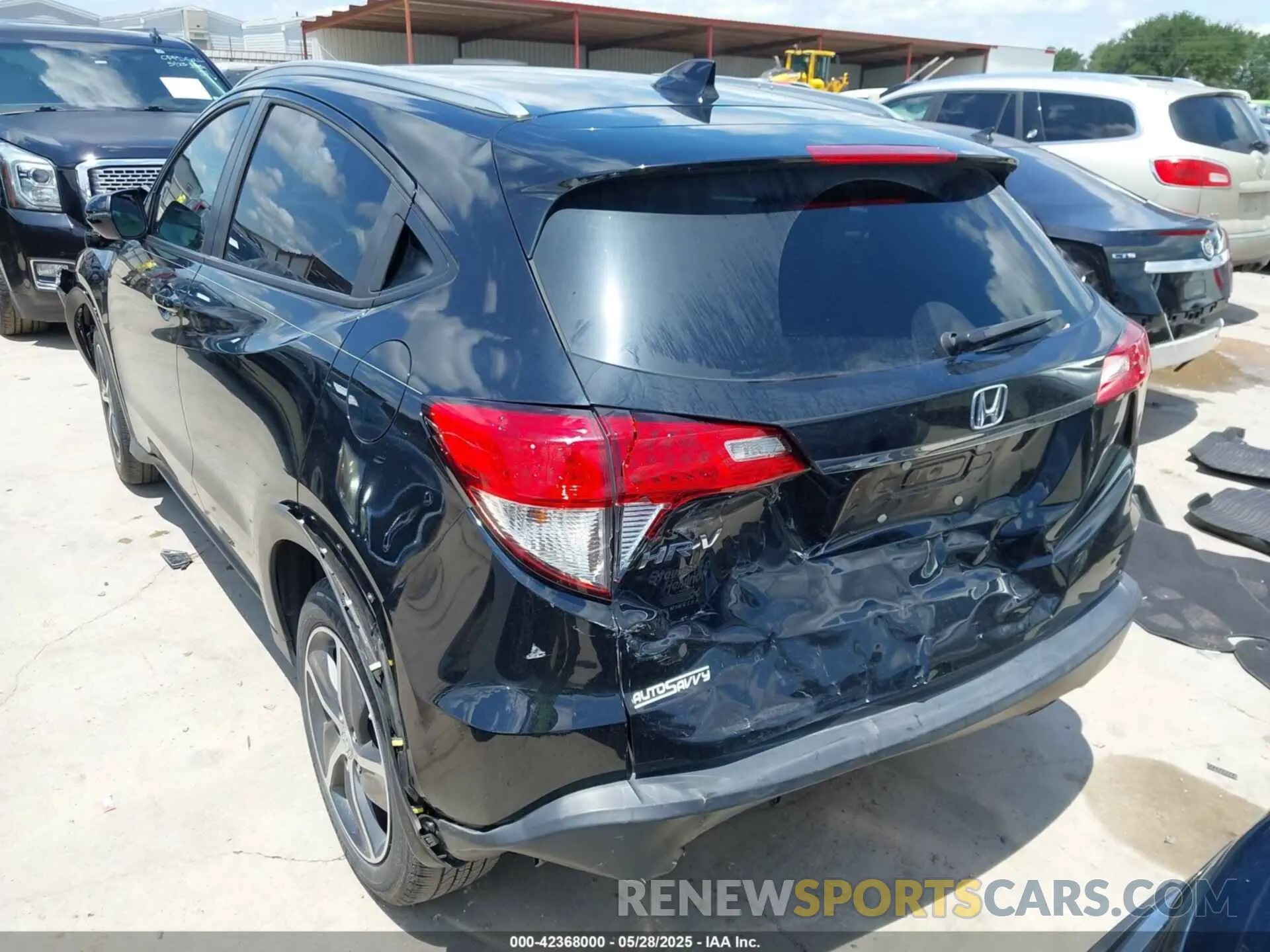 3 Photograph of a damaged car 3CZRU5H52NM700223 HONDA HR-V 2022